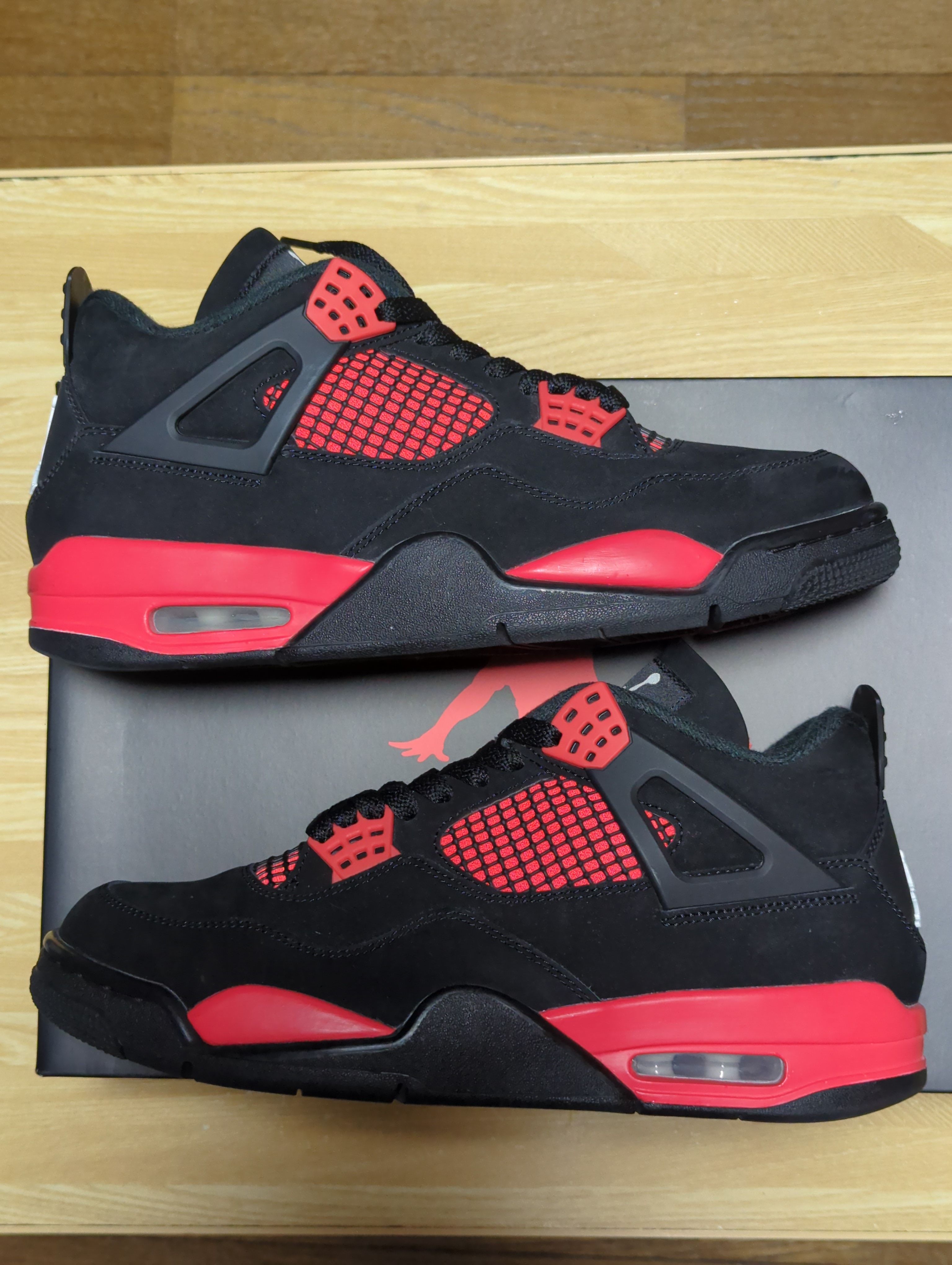Nike Air Jordan 4 "Red Thunder/Crimson"