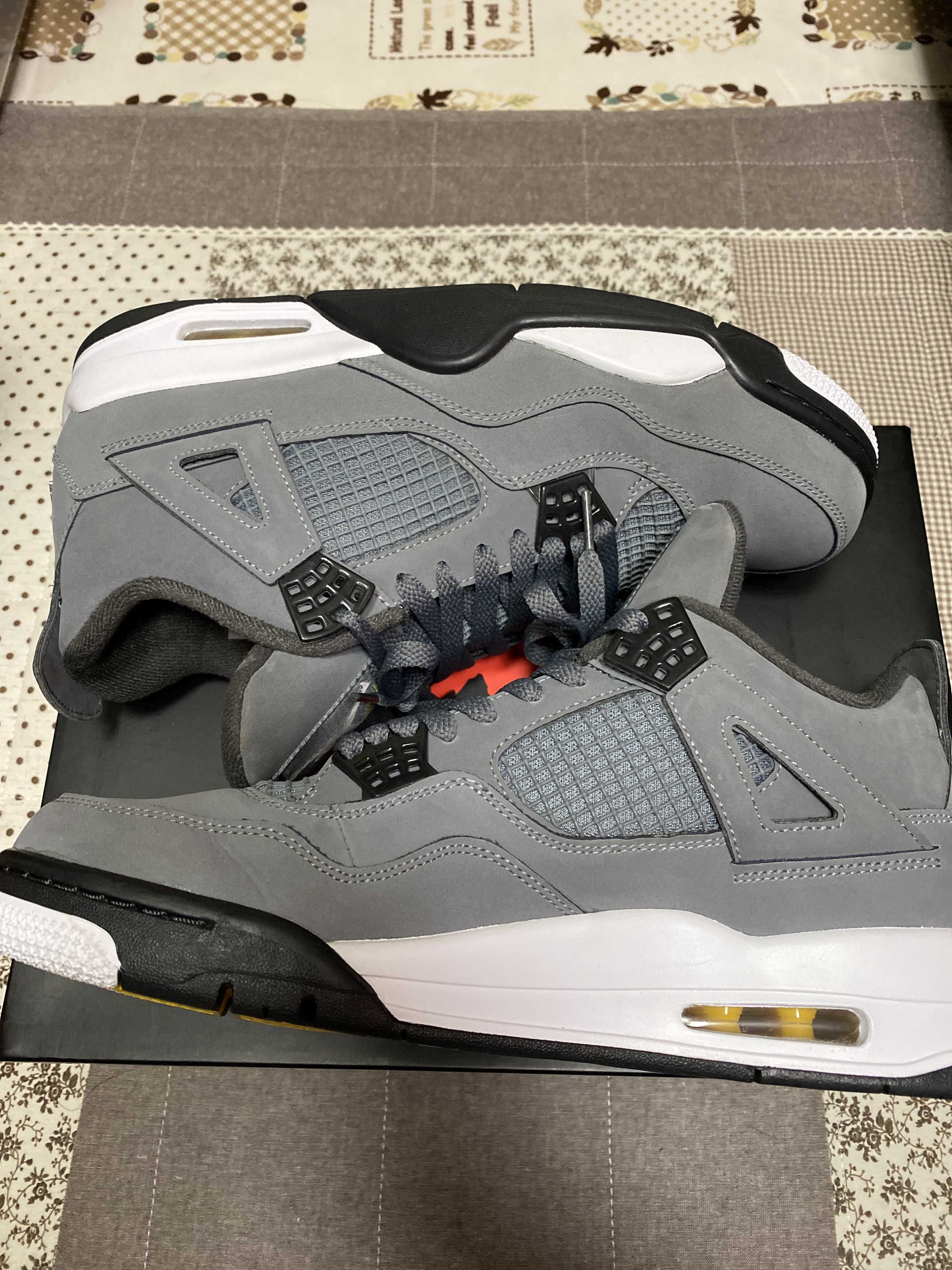 Nike Air Jordan 4 "Cool Grey"