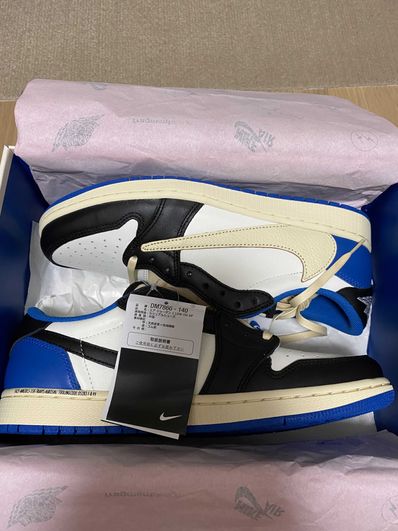 Travis Scott × fragment design × Nike Air Jordan 1 Low OG SP "Military Blue"