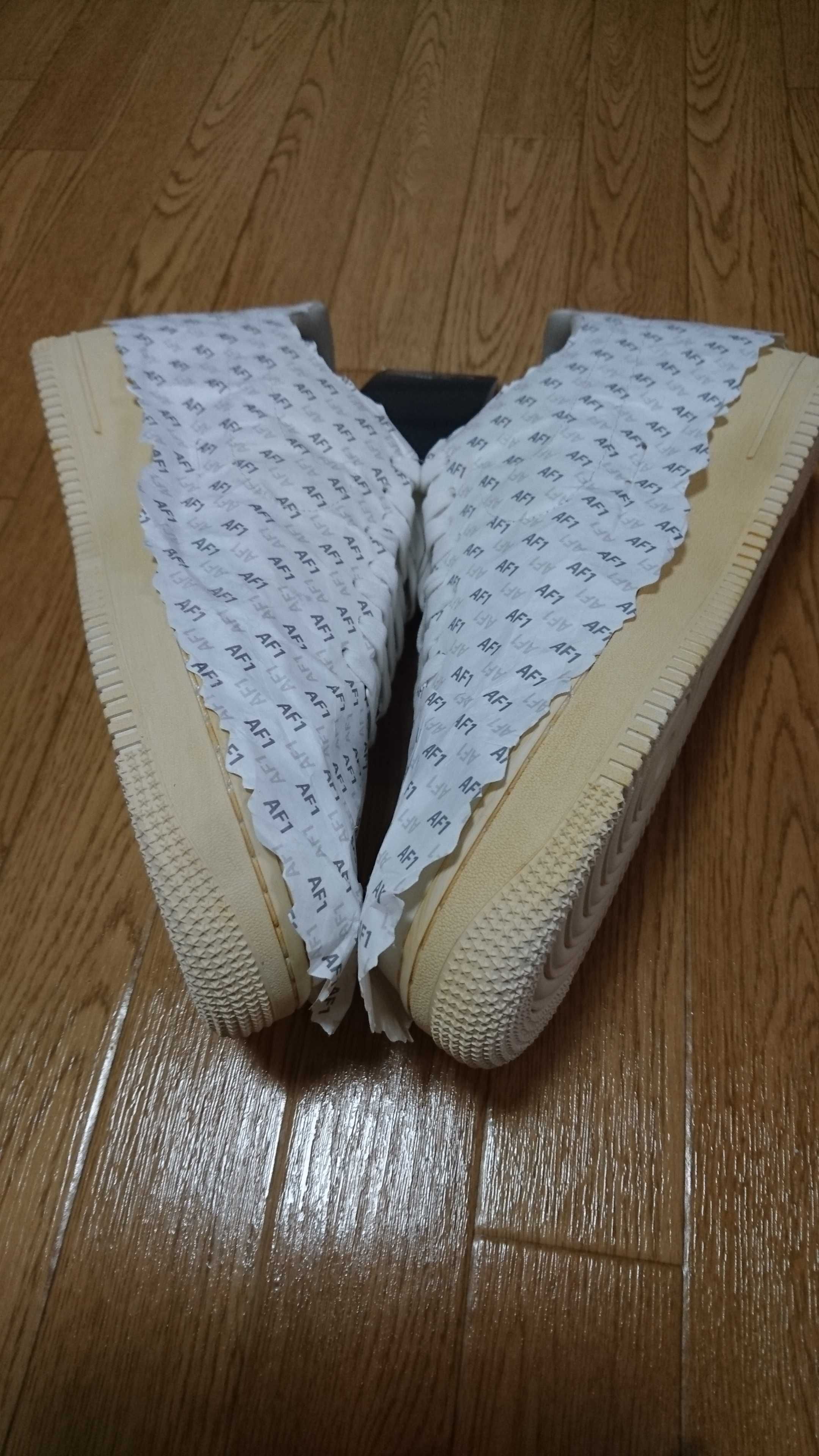 Nike Air Force 1 Low '07 LV8 "Made You Look"