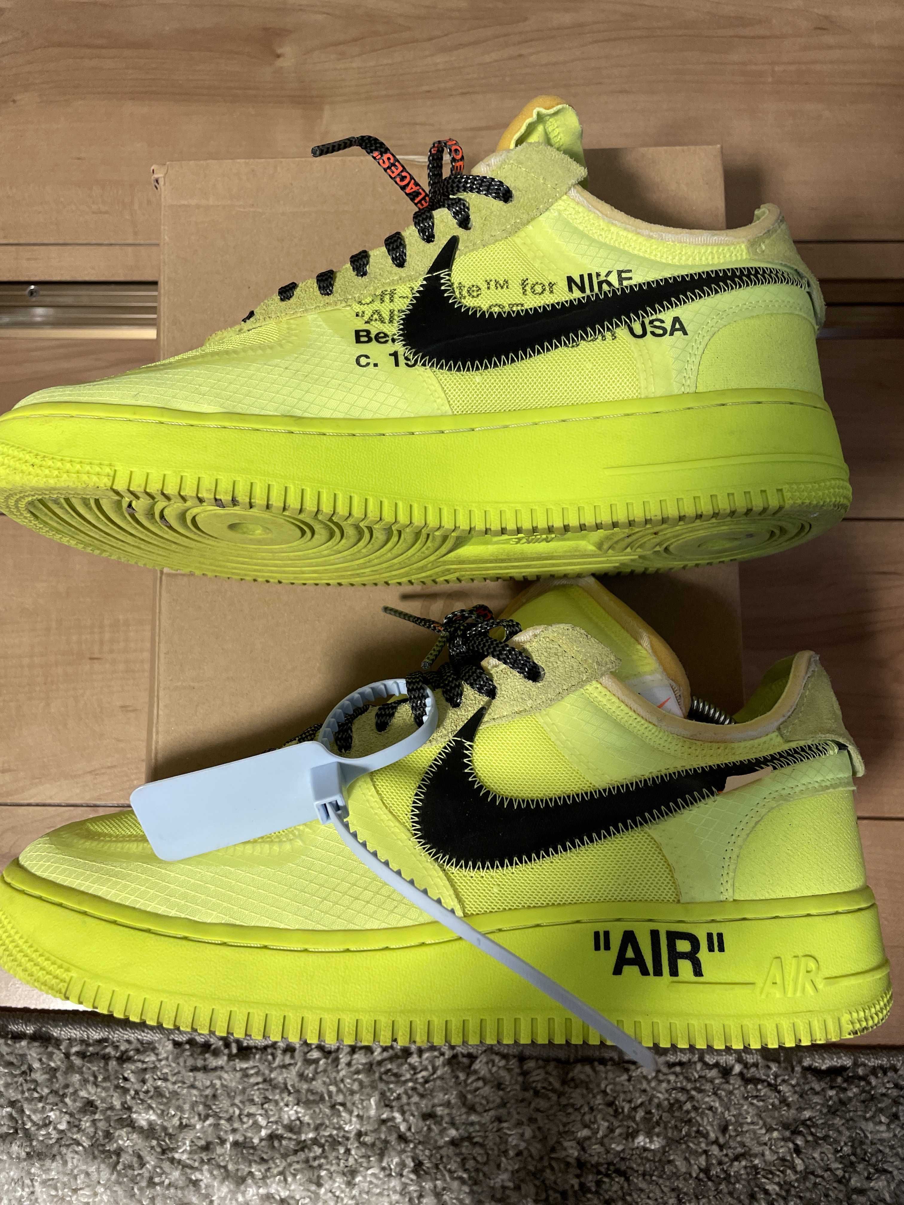 Off-White × Nike Air Force 1 Low "Volt"