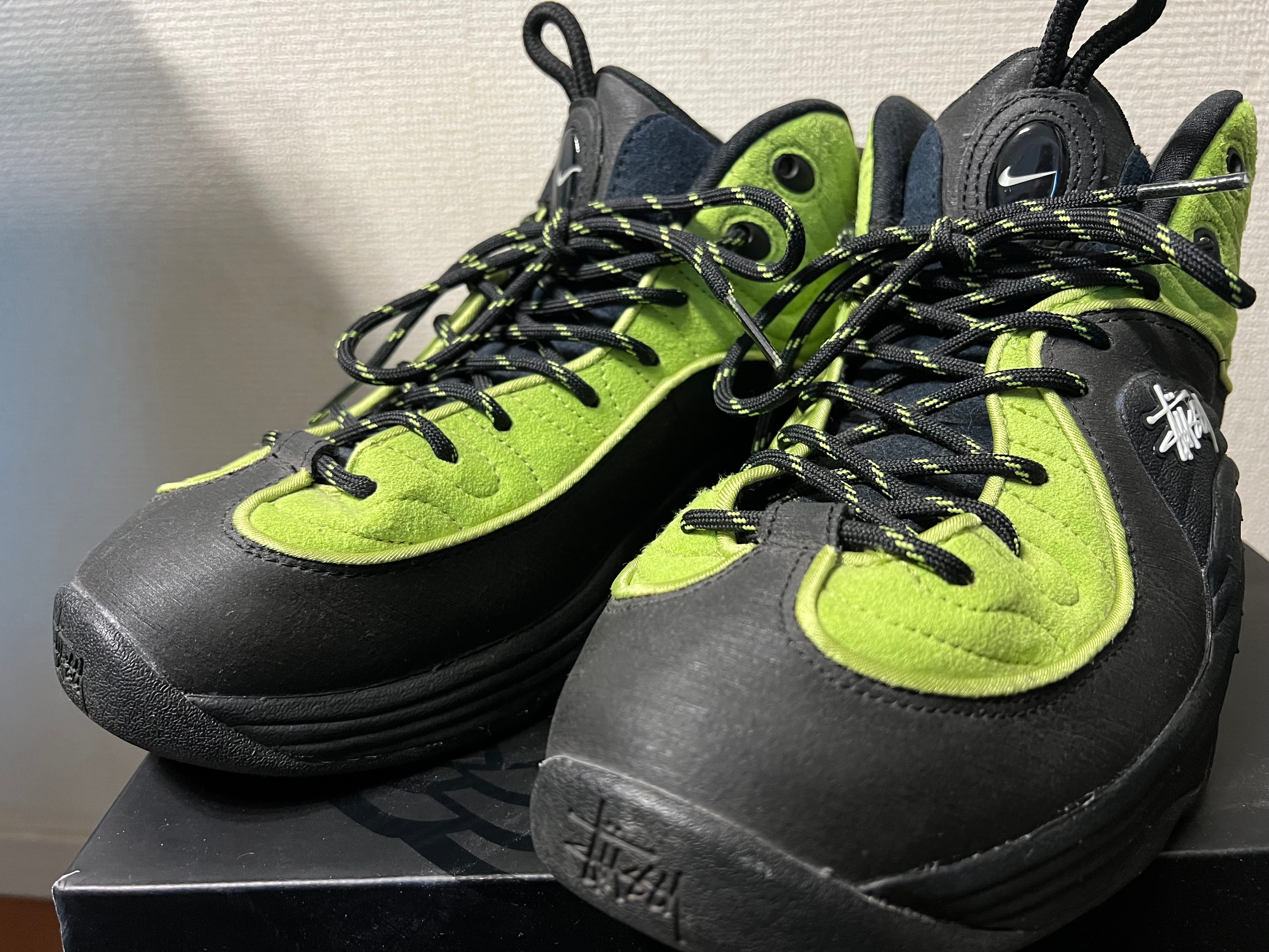 ステューシー × ナイキ エアペニー2 "ブラック/グリーン"