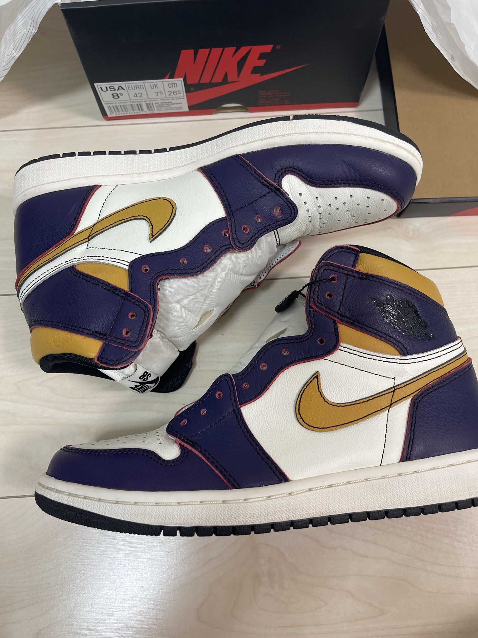 Nike SB × Air Jordan 1 Retro High "La To Chicago"