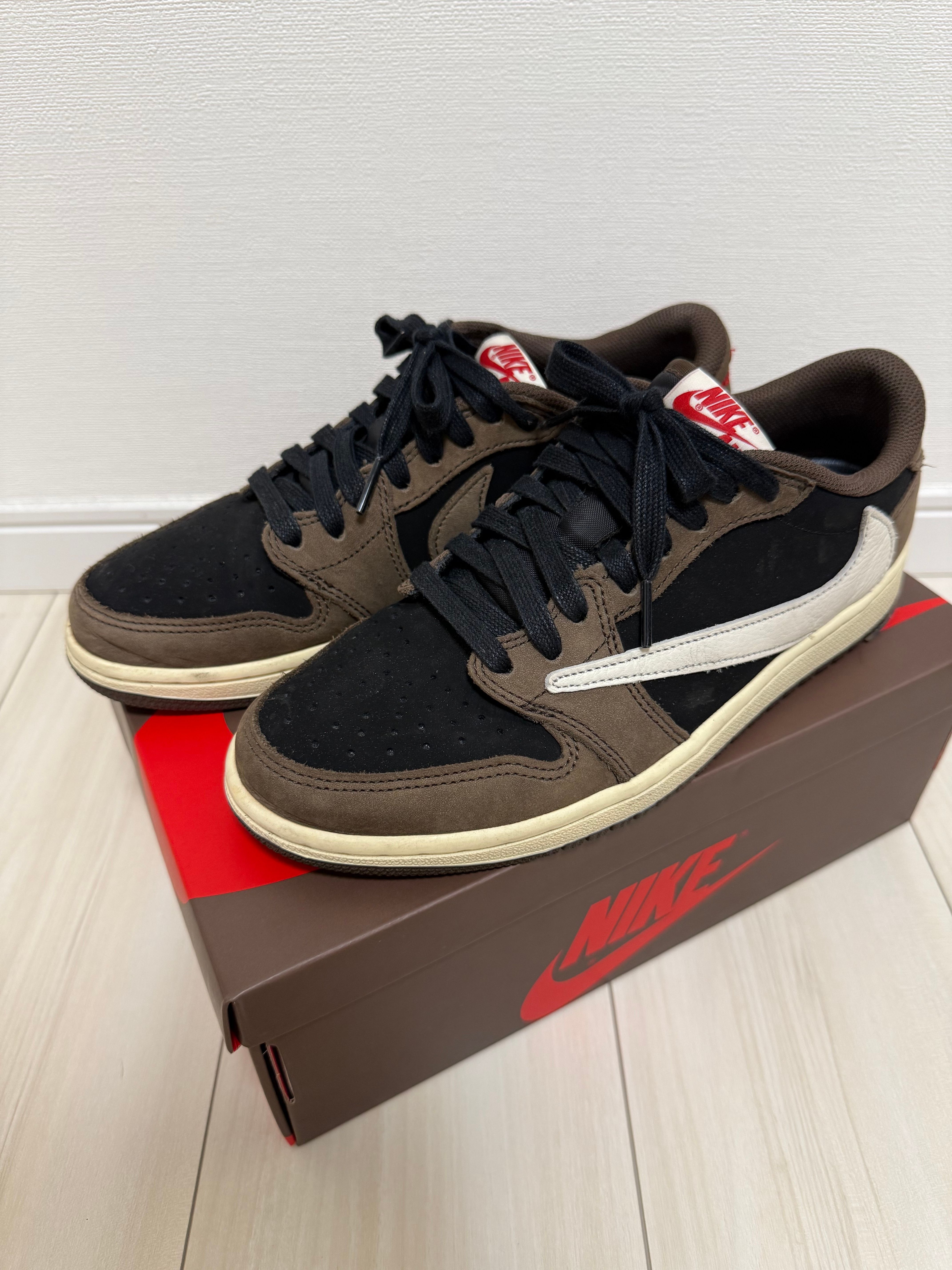 Travis Scott × Nike Air Jordan 1 Low OG SP-T "Black/Dark Mocha"