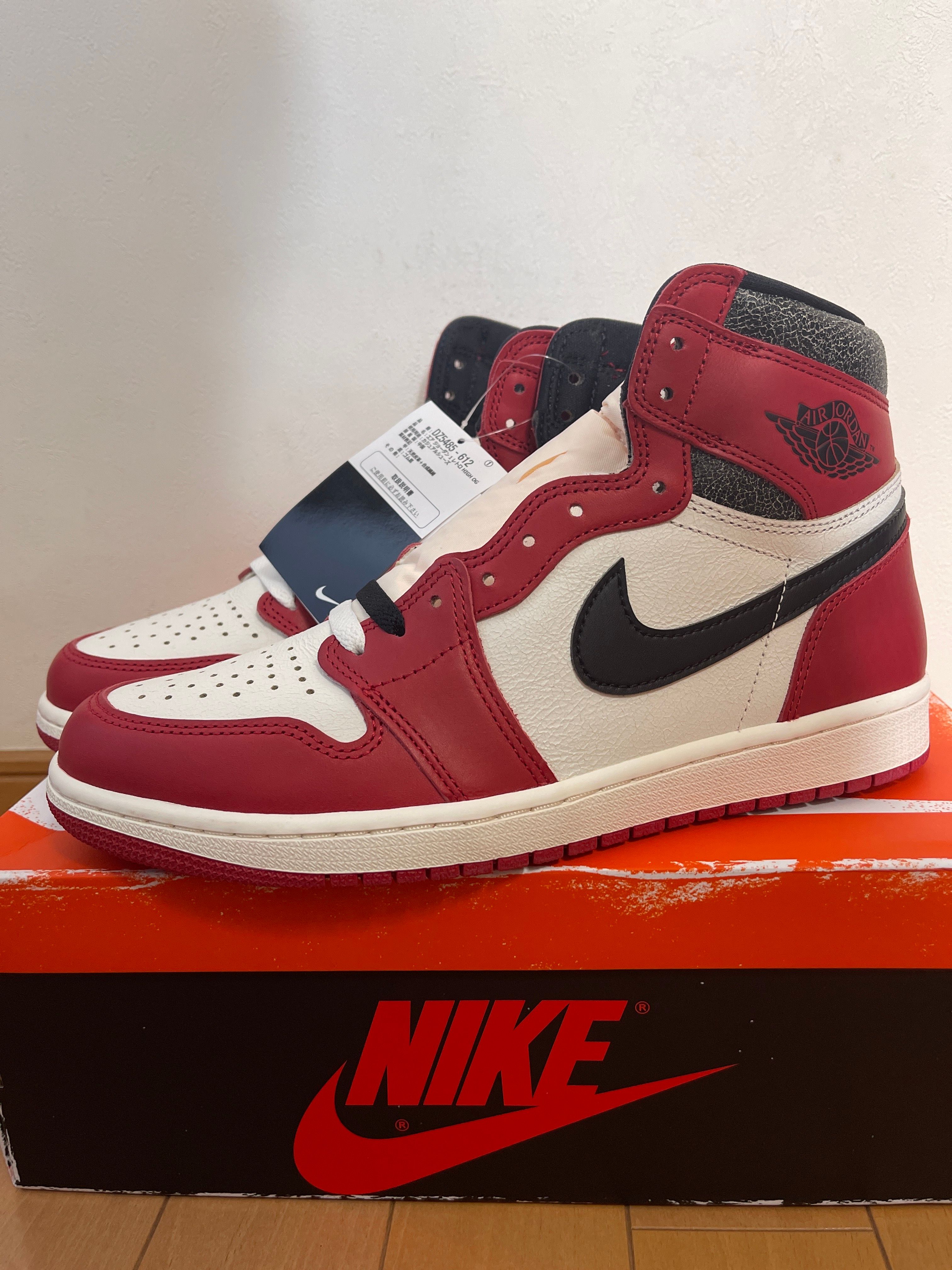 Nike Air Jordan 1 High OG "Lost & Found/Chicago"