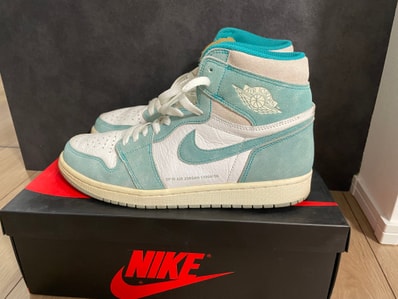 Nike Air Jordan 1 Retro High OG "Turbo Green"