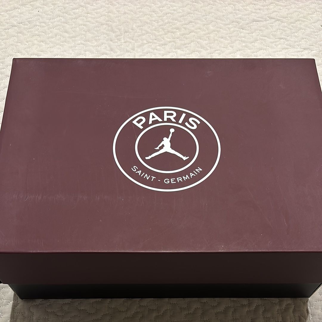 Paris Saint Germain ×Nike Air Jordan 4 Retro "White/Bordeaux/Neutral Gray"