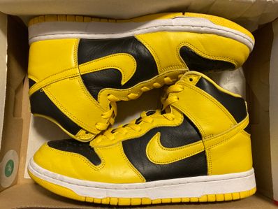 Nike Dunk High "Black/Varsity Maize"