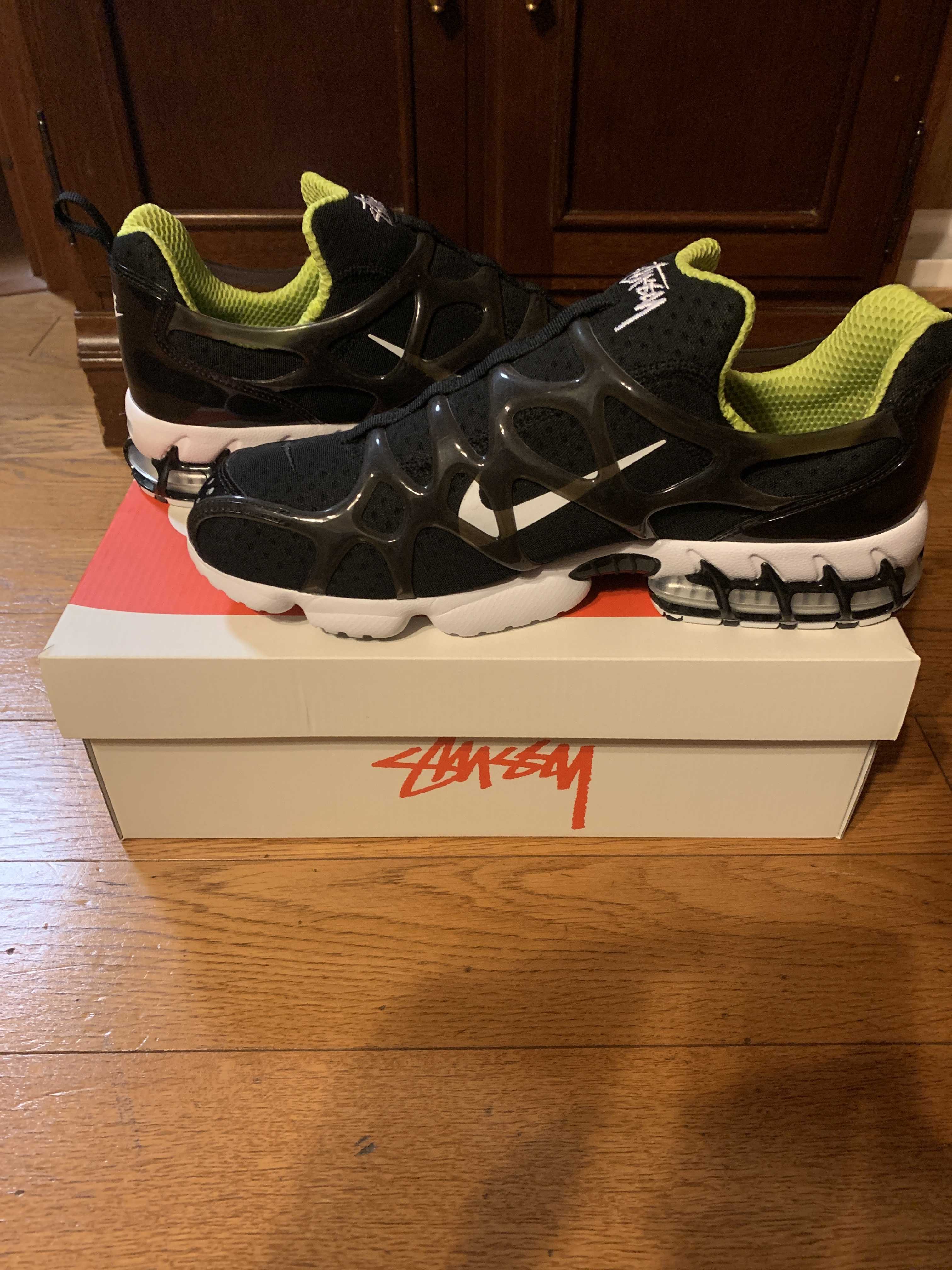 Stussy x Nike Air Zoom Kukini "Black/White/Bright Cactus"