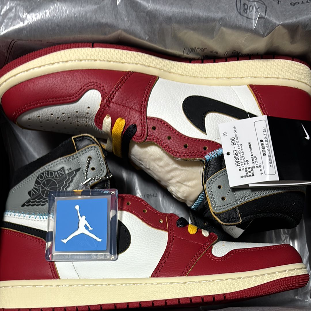 UNION × Nike Air Jordan 1 Retro High OG "Chicago/Shadow"