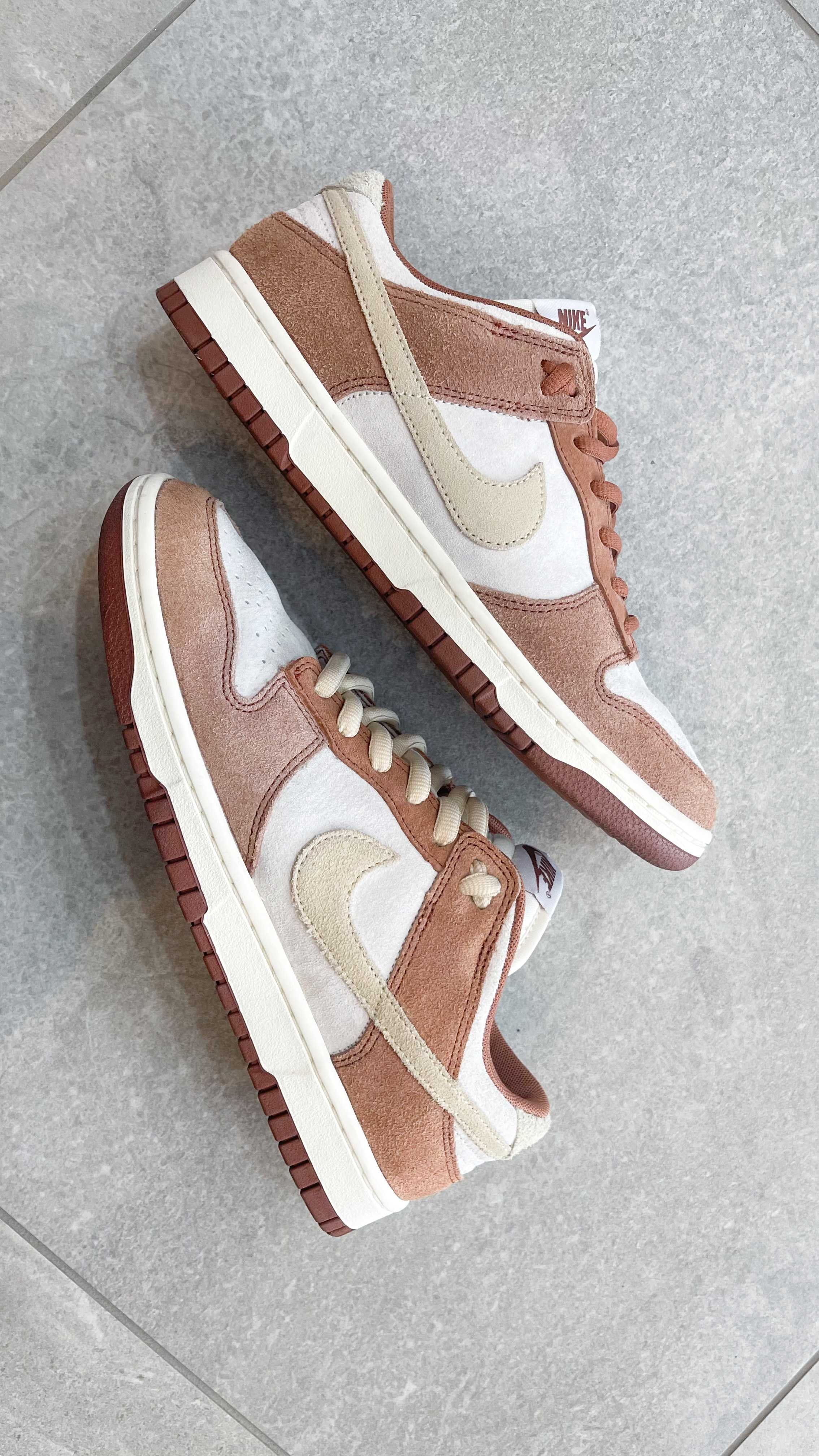 Nike Dunk Low PRM "Medium Curry"