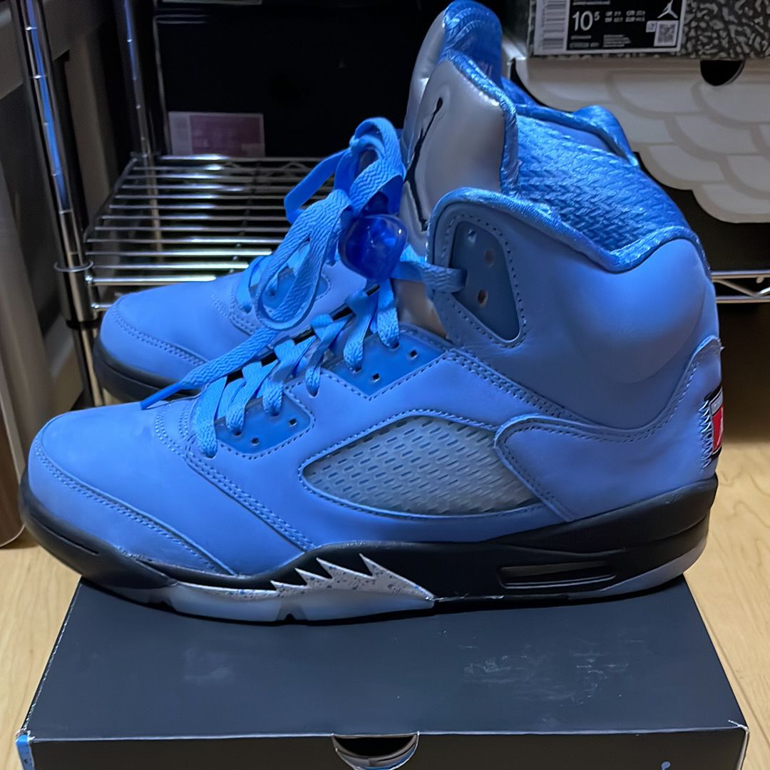 Nike Air Jordan 5 Retro SE "University Blue"