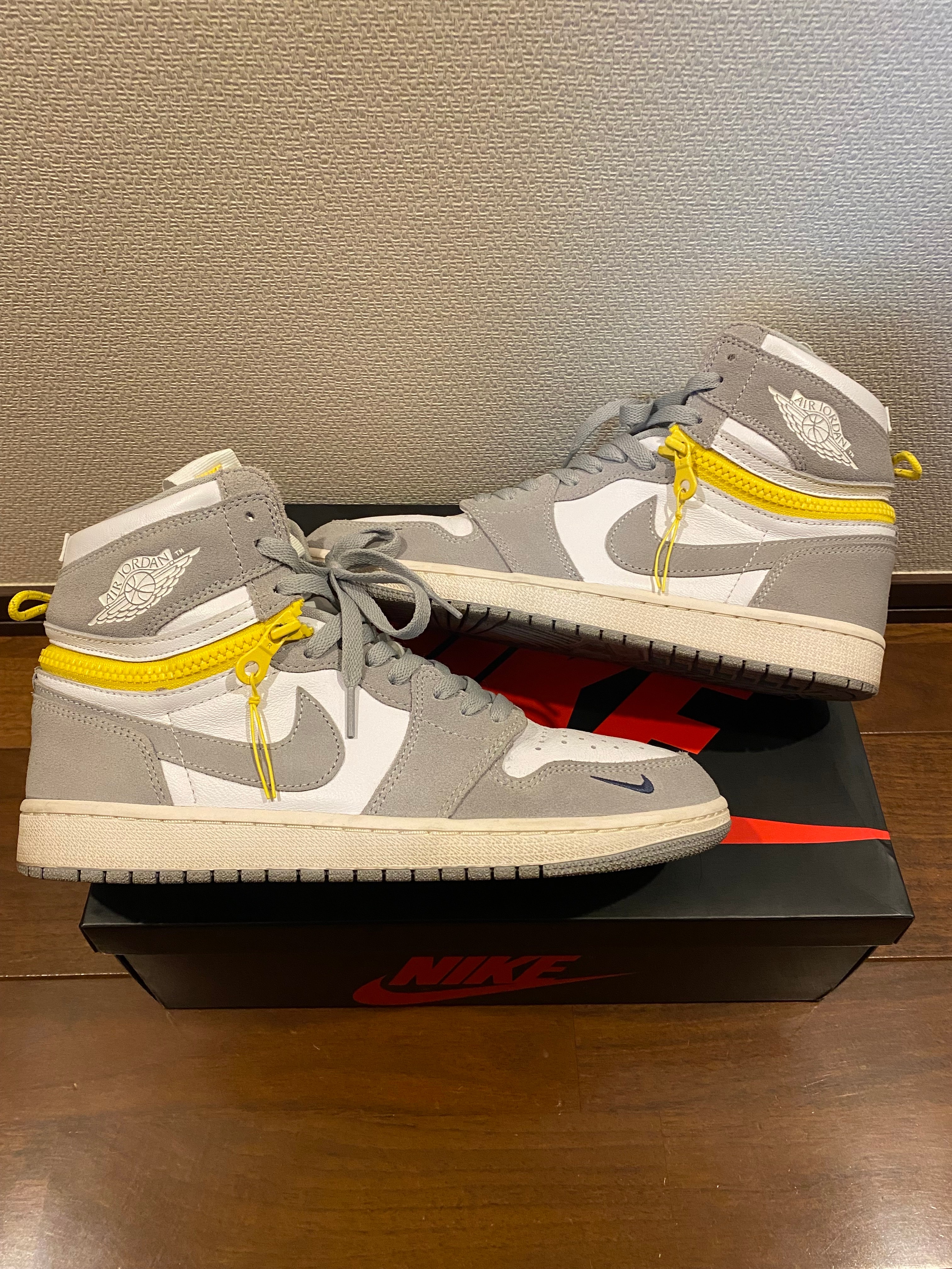 スニーカーダンク(スニダン) | 人気新作のスニーカー、トレカ、注目