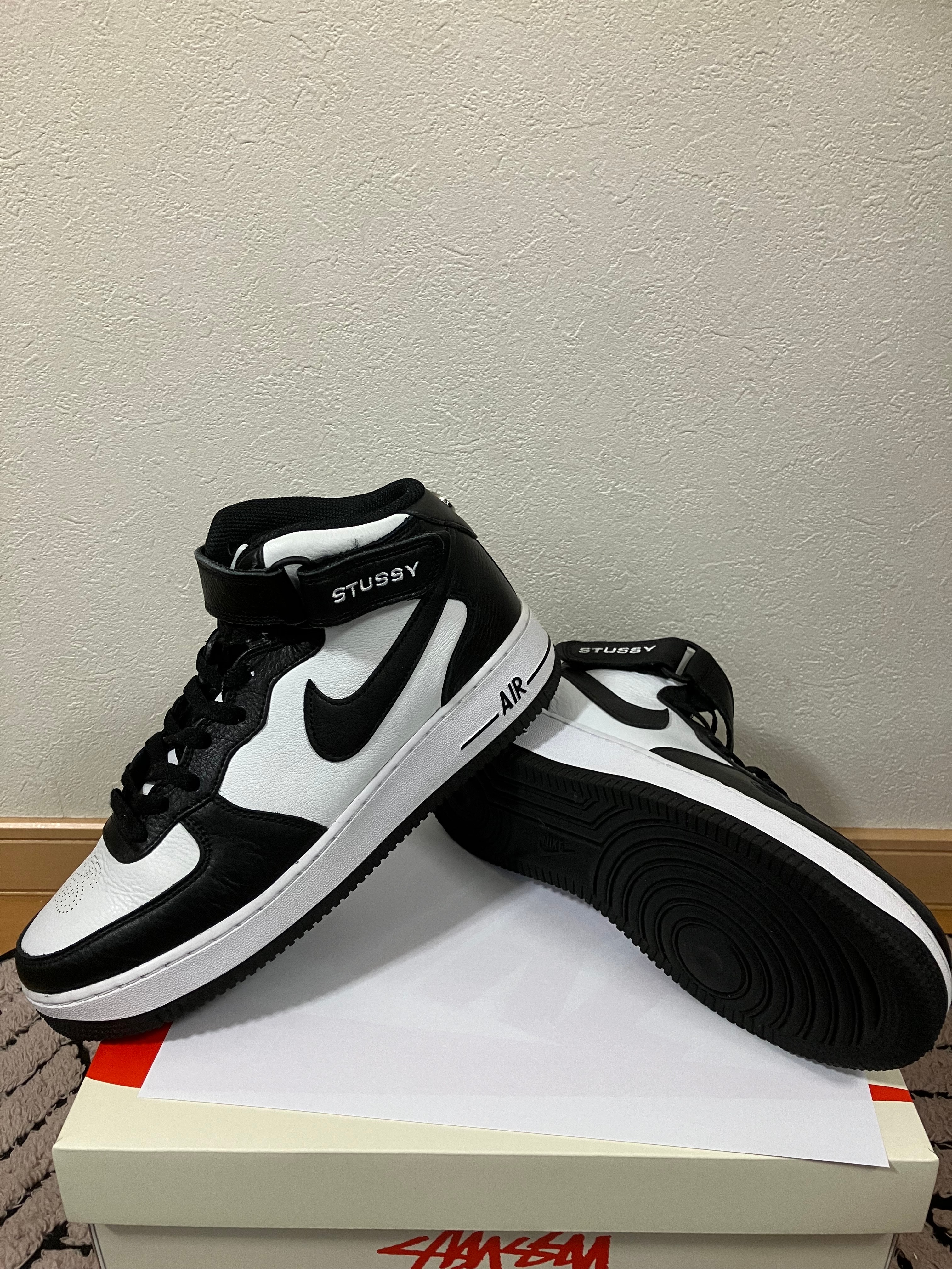 Stussy × Nike Air Force 1 Mid "Black and Light Bone"