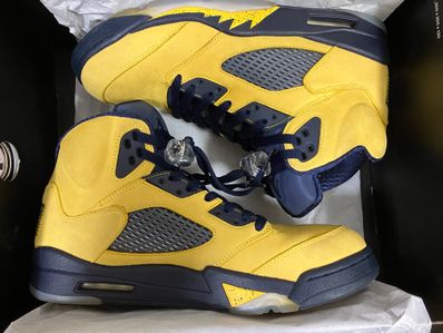 Nike Air Jordan 5 "Michigan"
