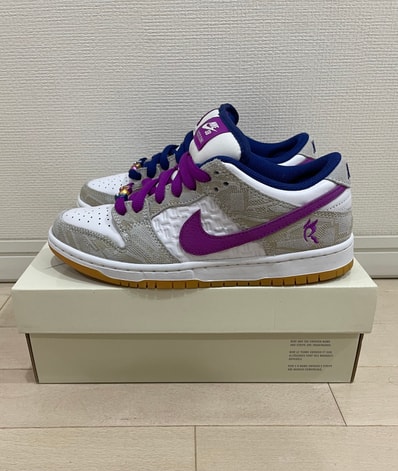 Rayssa Leal × Nike SB Dunk Low PRM "Pure Platinum and Vivid Purple"