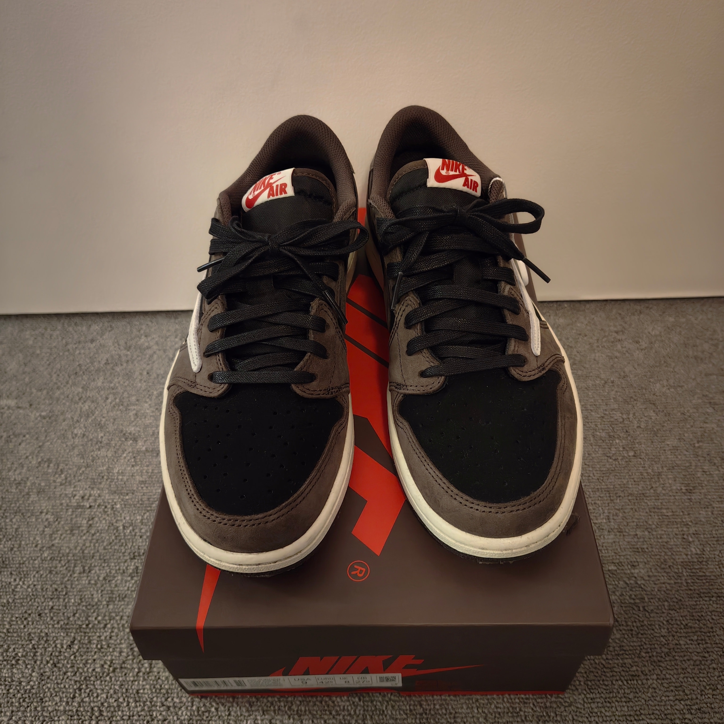 Travis Scott × Nike Air Jordan 1 Low OG SP-T  "Black/Dark Mocha"