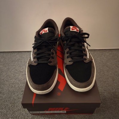 Travis Scott × Nike Air Jordan 1 Low OG SP-T "Black/Dark Mocha"