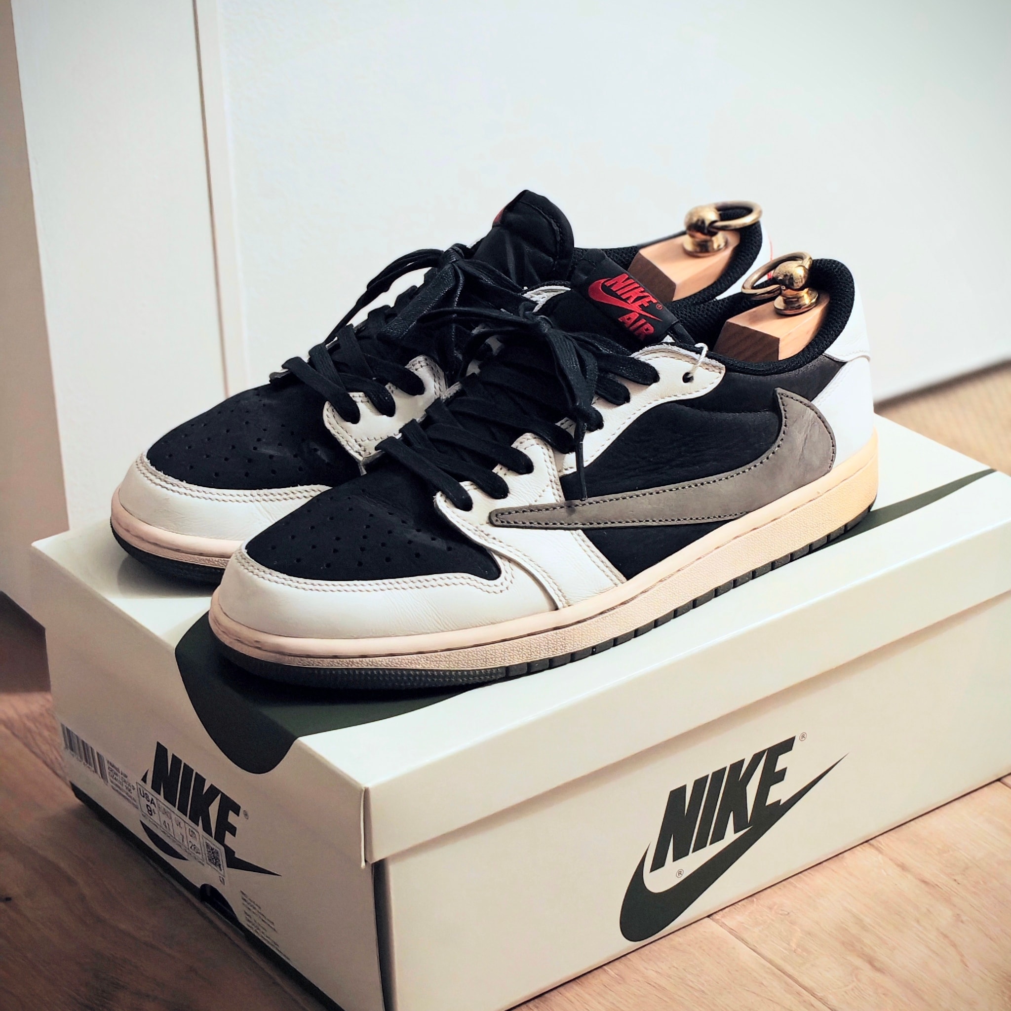 Travis Scott × Nike Women's Air Jordan 1 Low OG "Medium Olive"