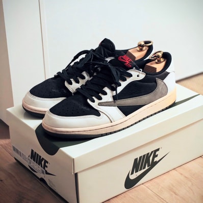 Travis Scott × Nike Women's Air Jordan 1 Low OG "Medium Olive"
