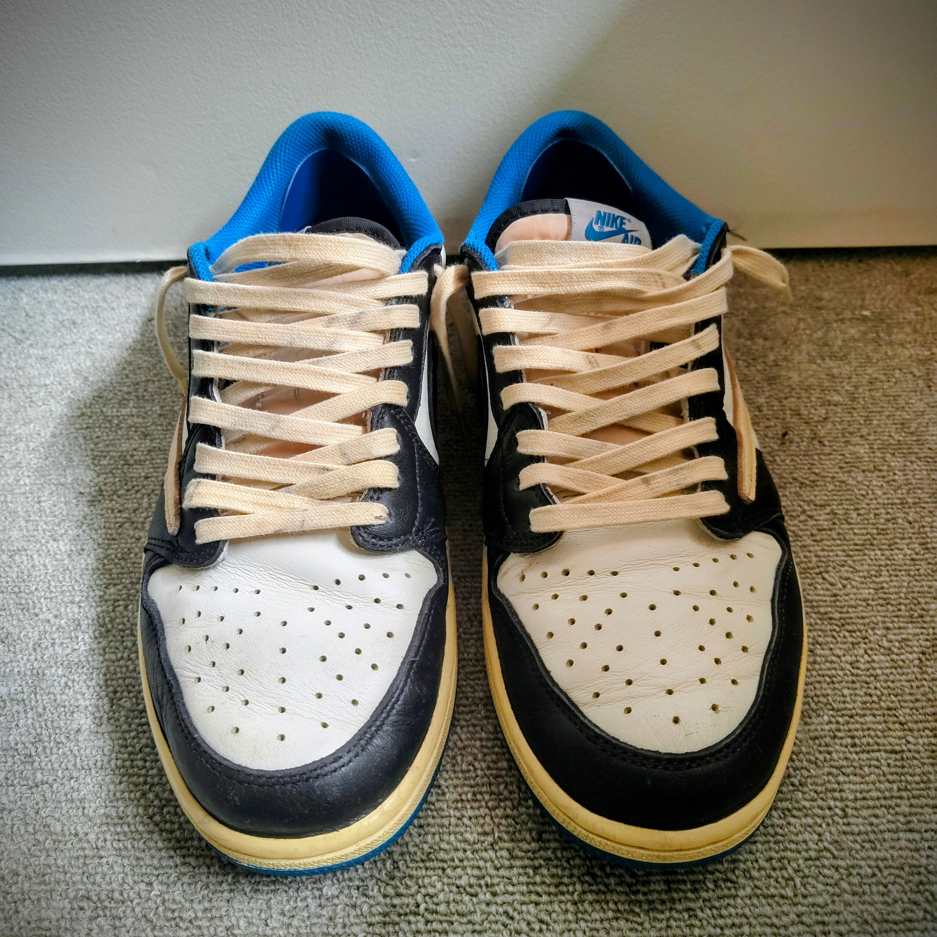 Travis Scott × fragment design × Nike Air Jordan 1 Low OG SP "Military Blue"