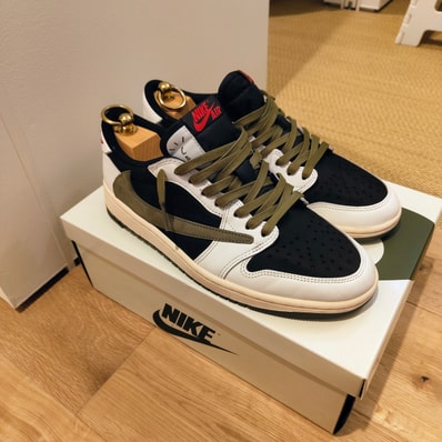 Travis Scott × Nike Women's Air Jordan 1 Low OG "Medium Olive"