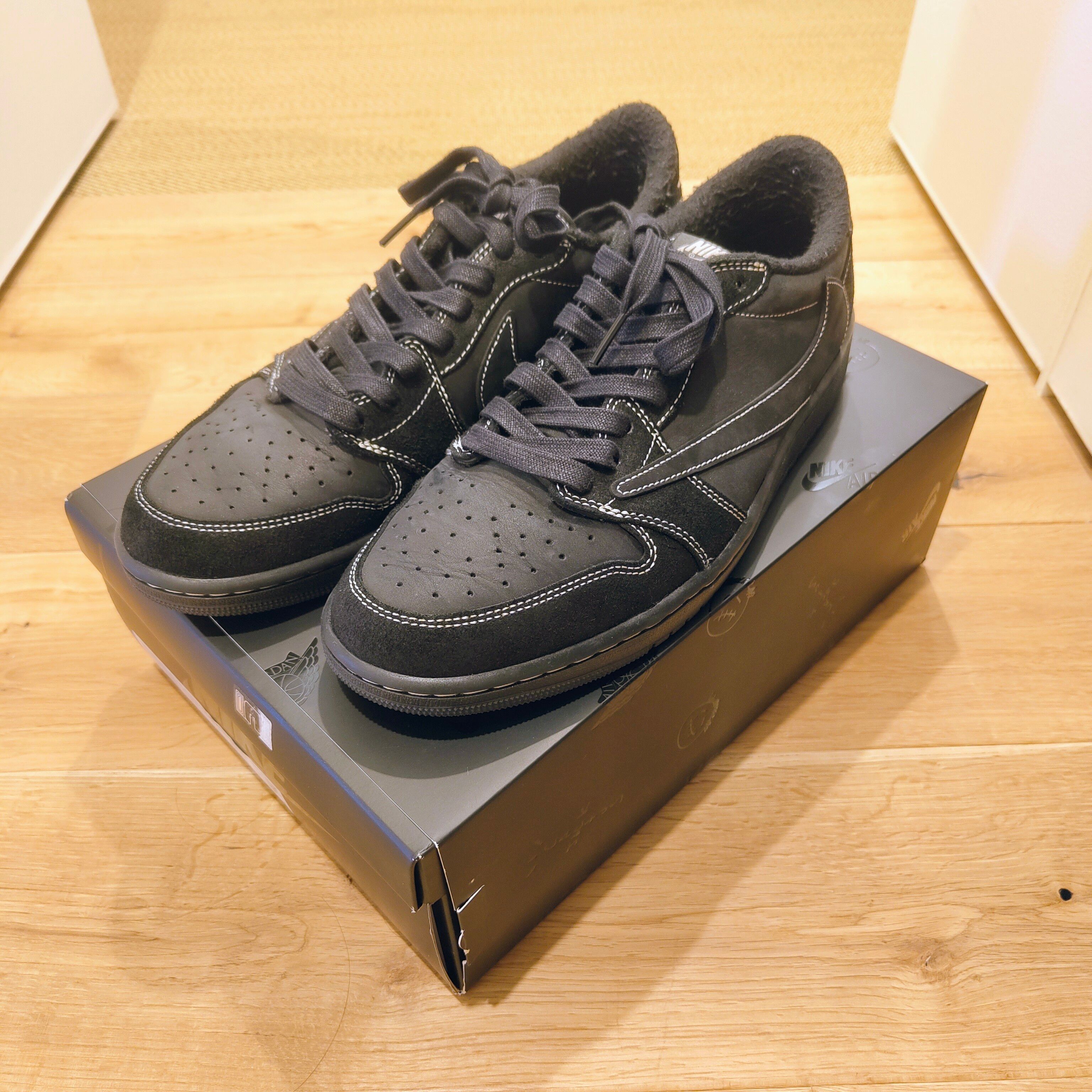 Travis Scott × Nike Air Jordan 1 Low OG SP "Black Phantom"