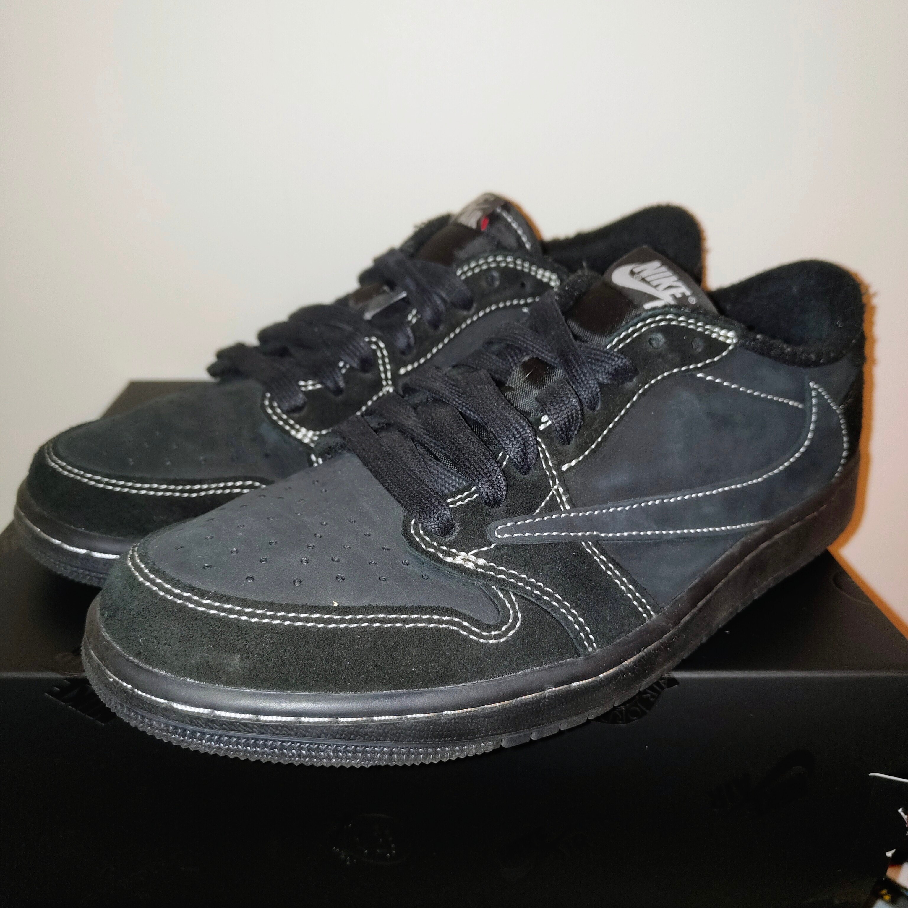Travis Scott × Nike Air Jordan 1 Low OG SP "Black Phantom"