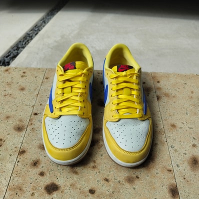 Travis Scott × Nike Women's Air Jordan 1 Retro Low OG "Canary"