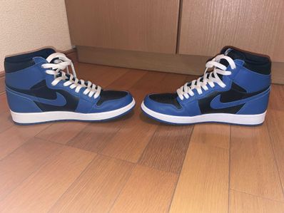 Nike Air Jordan 1 Retro High OG "Dark Marina Blue"