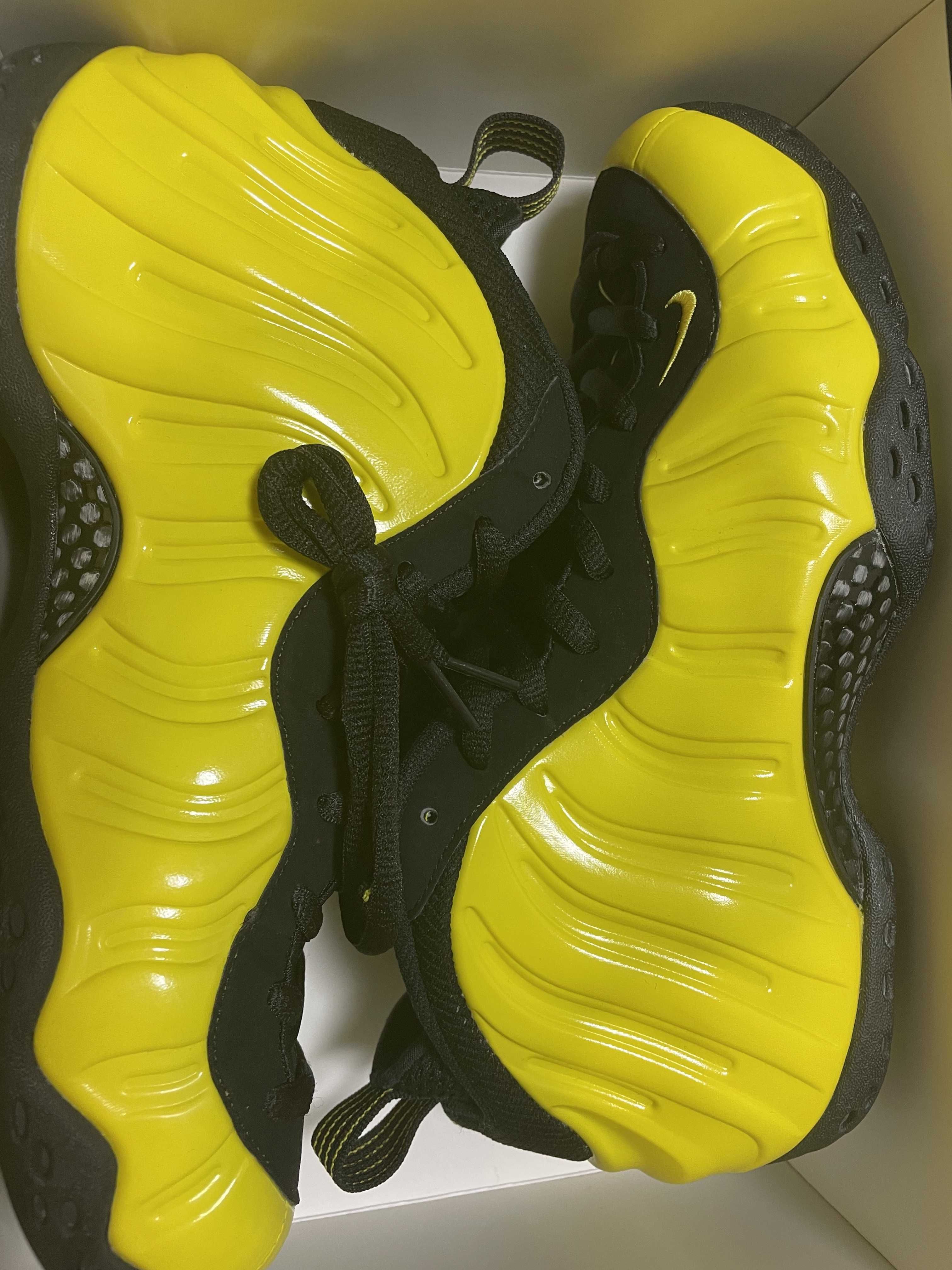 Nike Air Foamposite One "Optic Yellow"