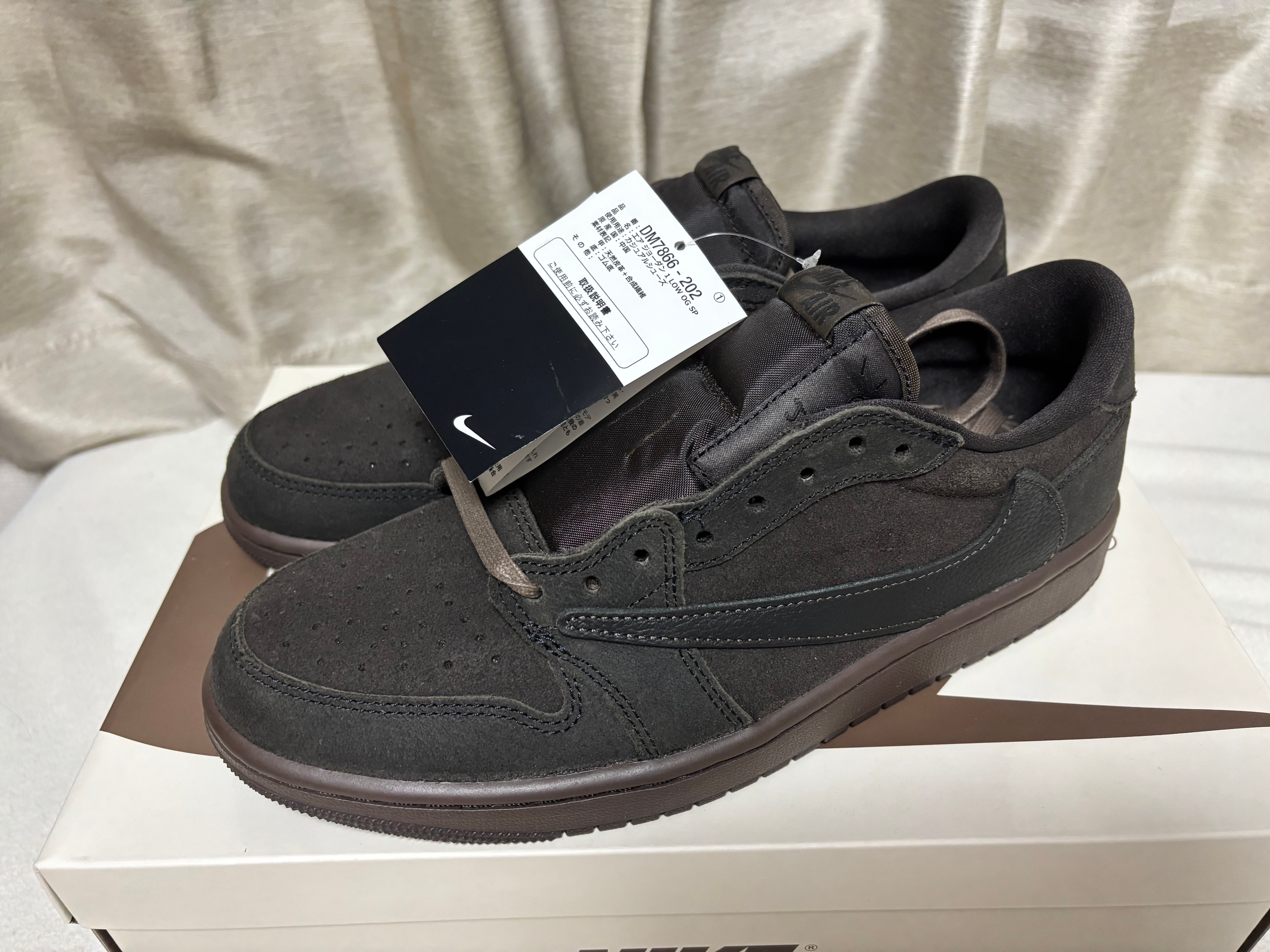 Travis Scott × Nike Air Jordan 1 Low OG SP "Velvet Brown and Dark Mocha"