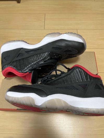 Air Jordan 11 Low IE "Bred"