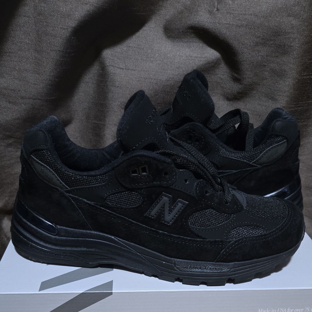 New Balance 992 "Triple Black" (2025)