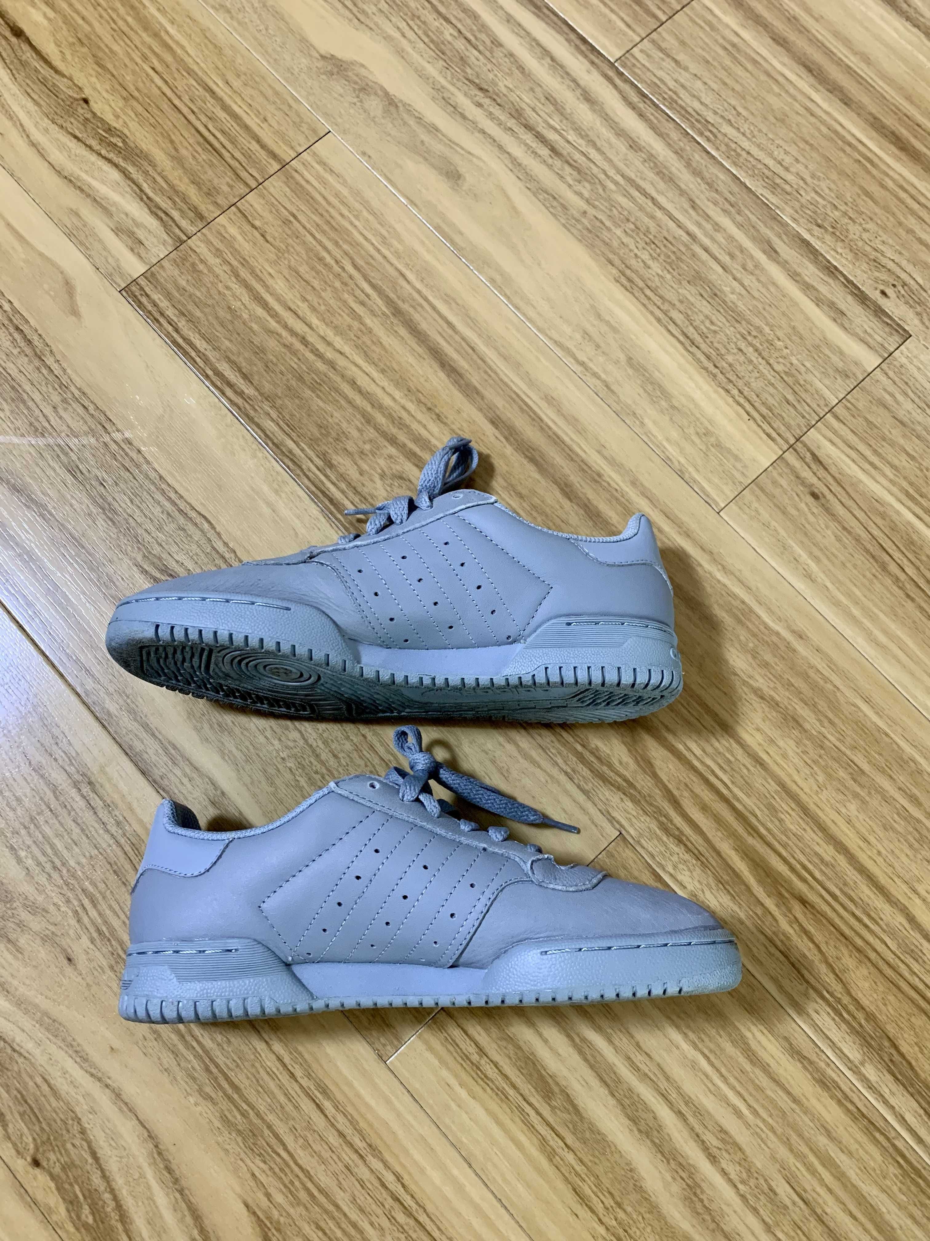 adidas YEEZY Powerphase "Calabasas Grey"