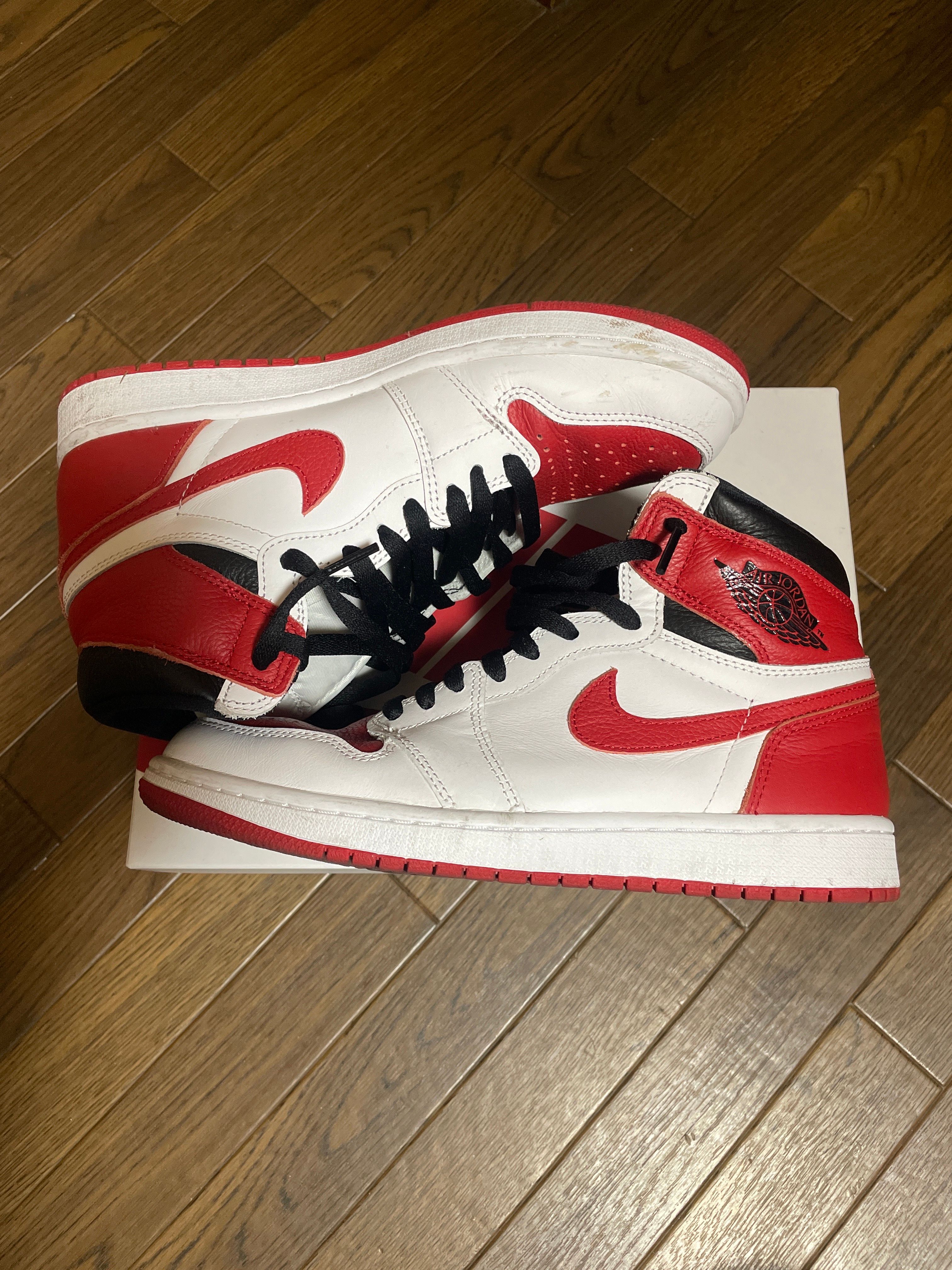 Nike Air Jordan 1 High OG "Heritage"