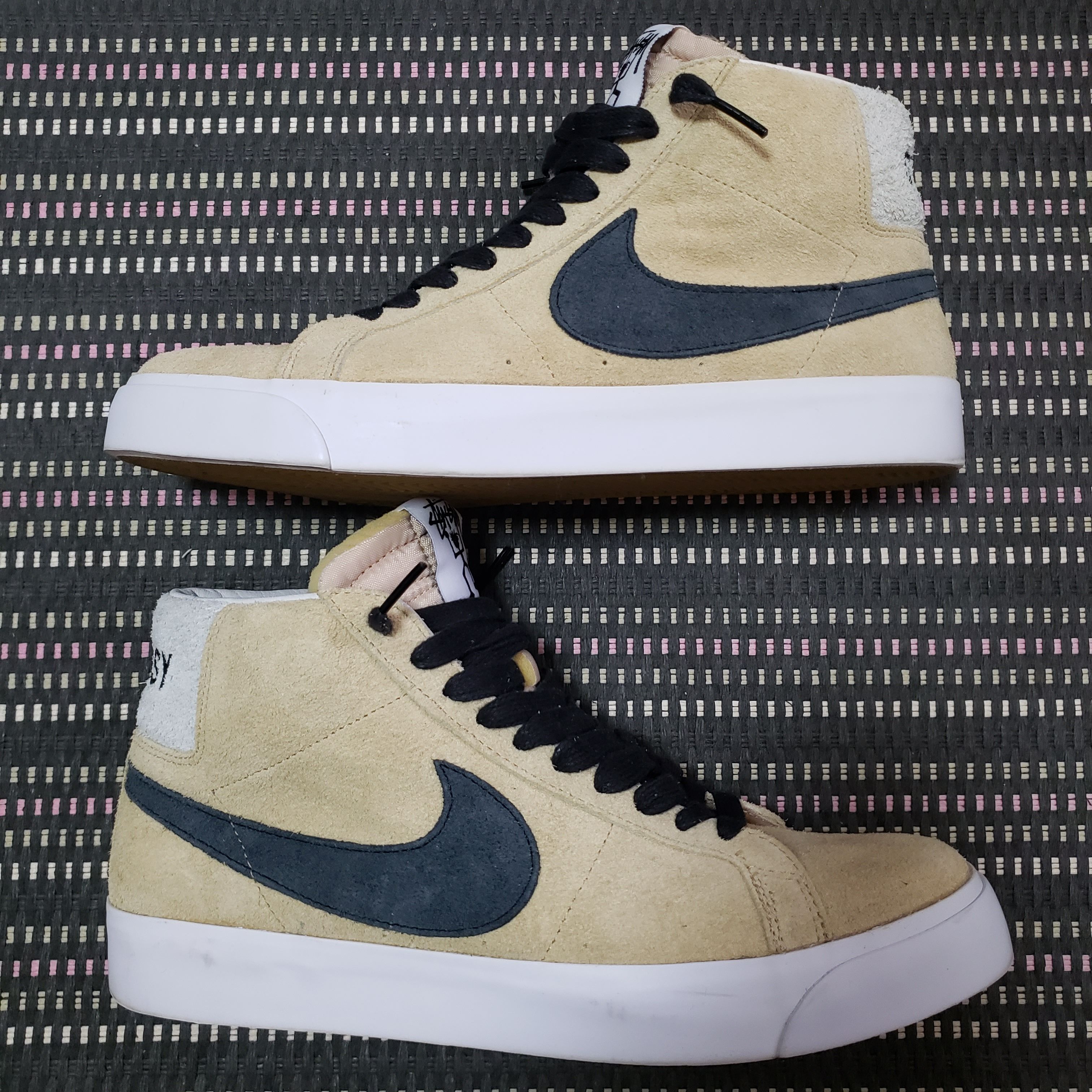 Stussy × Nike SB Blazer Mid "Gold/Black"