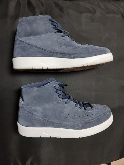 NIKE AIR JORDAN 2 RETRO DECON