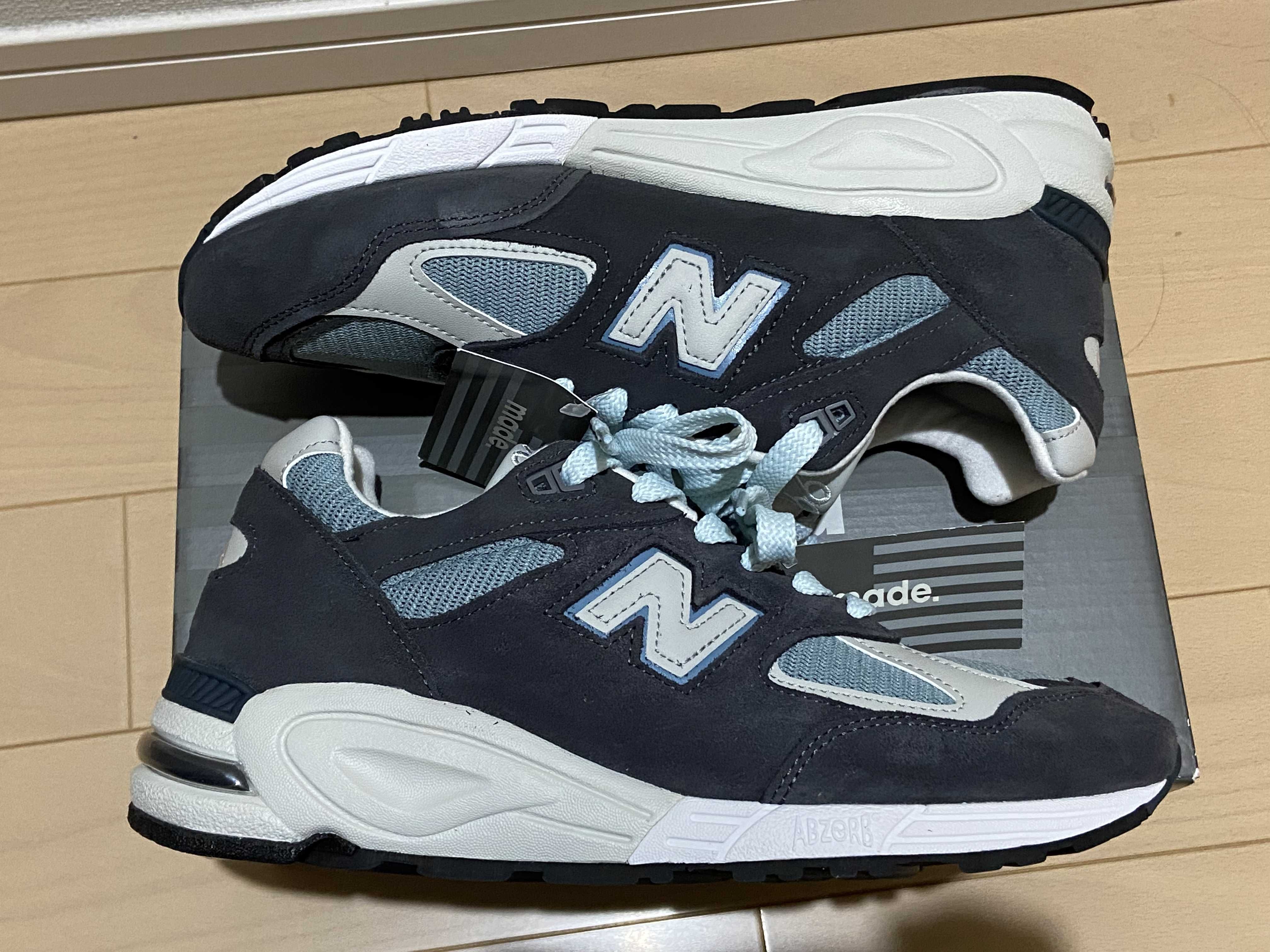 KITH Ronnie Fieg × New Balance 990V2 "Steel Blue"
