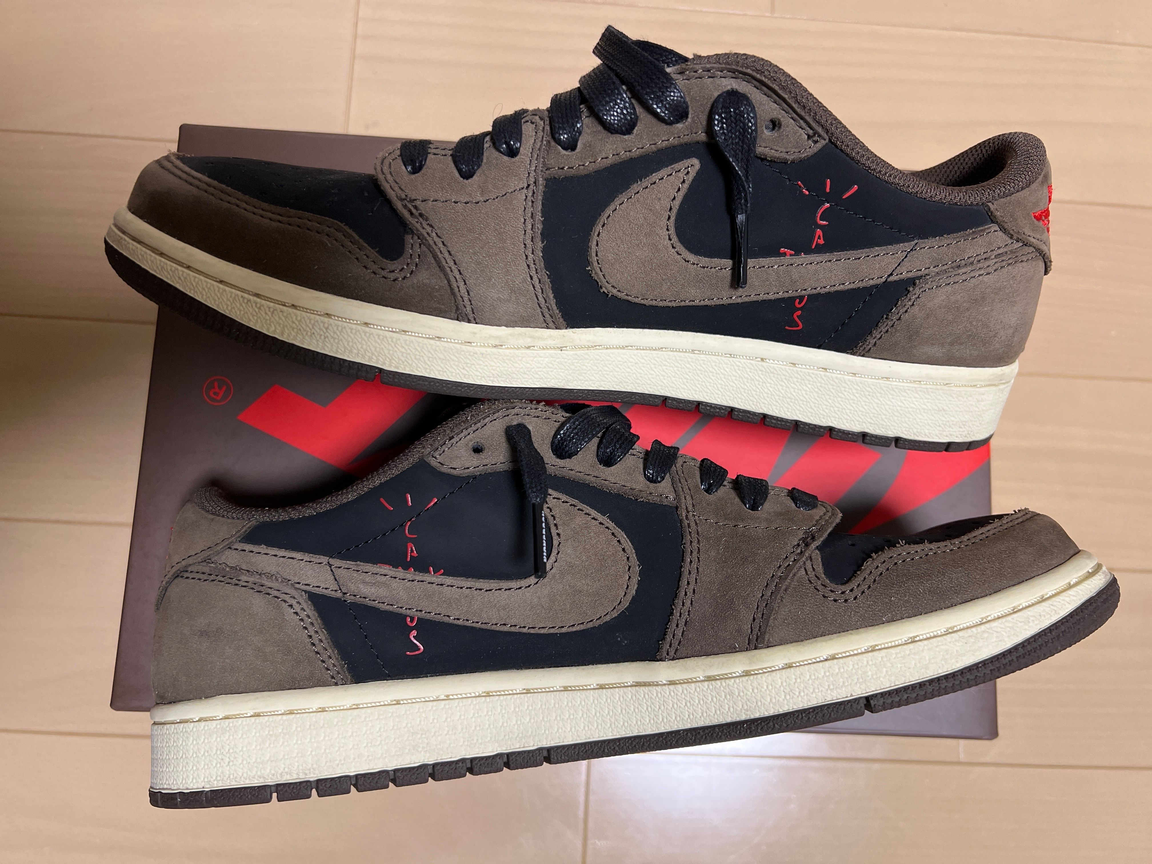Travis Scott × Nike Air Jordan 1 Low OG SP-T  "Black/Dark Mocha"