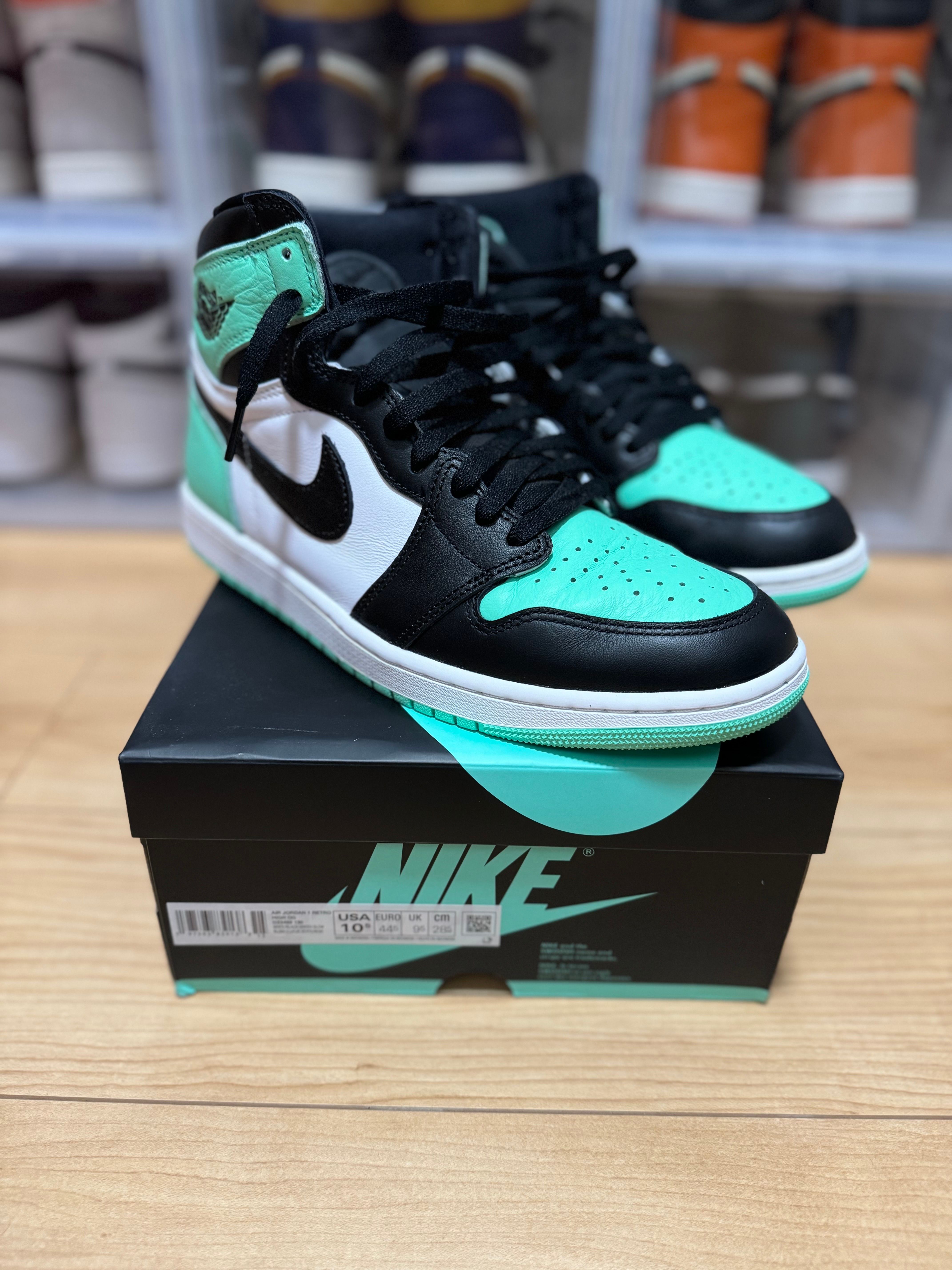Nike Air Jordan 1 High OG "Green Glow"