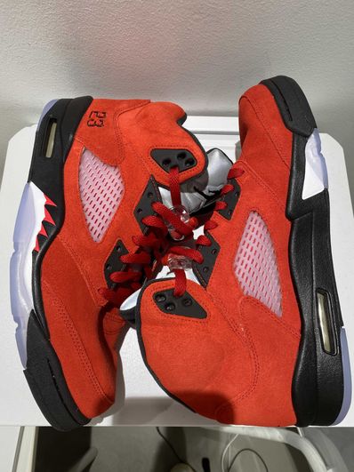 Nike Air Jordan 5 "Toro Bravo"