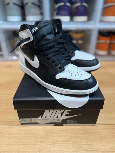 Nike Air Jordan 1 Retro High OG "Black/White"