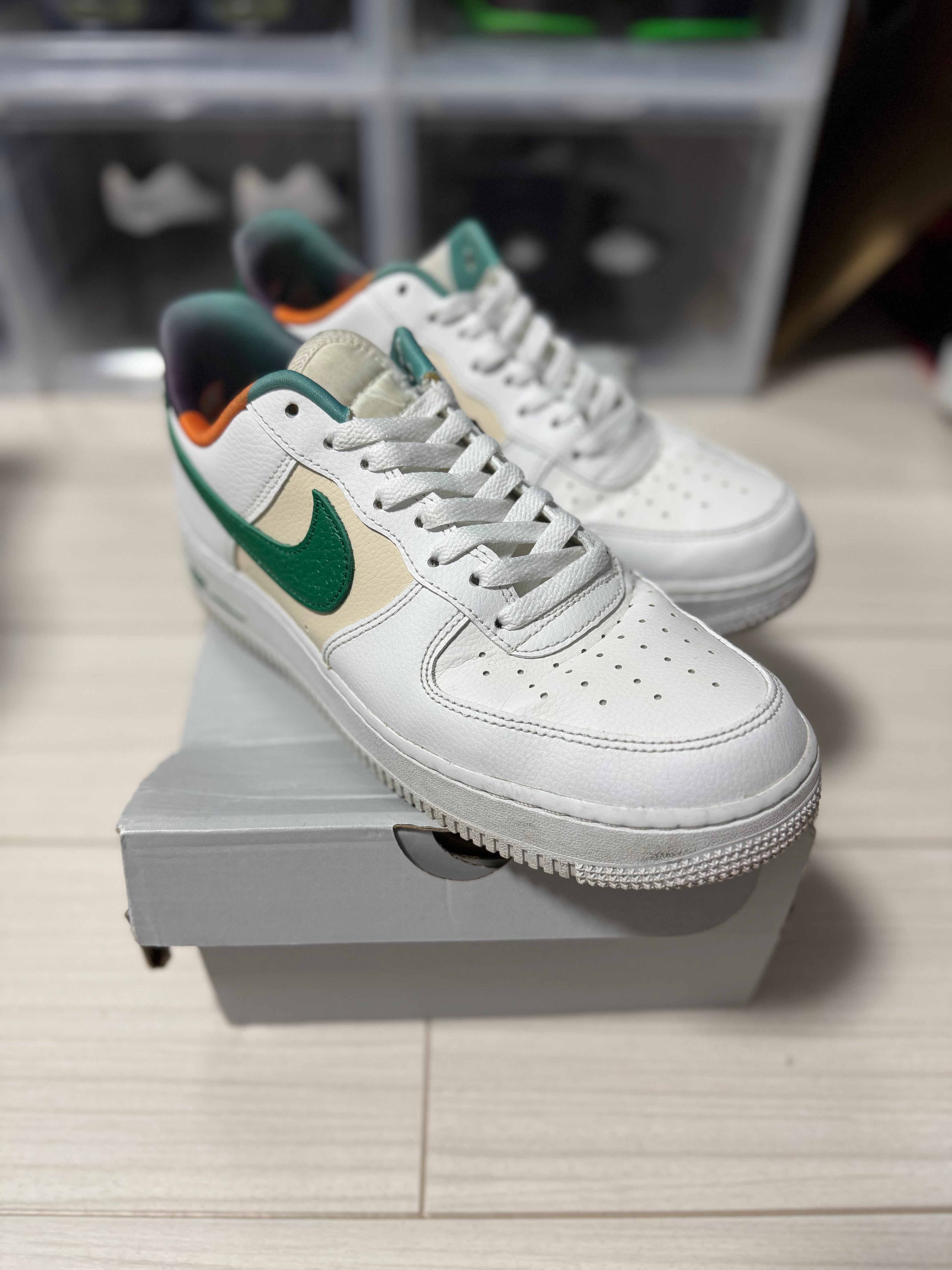 Nike Air Force 1 Low '07 LV8 EMB "White and Malachite"
