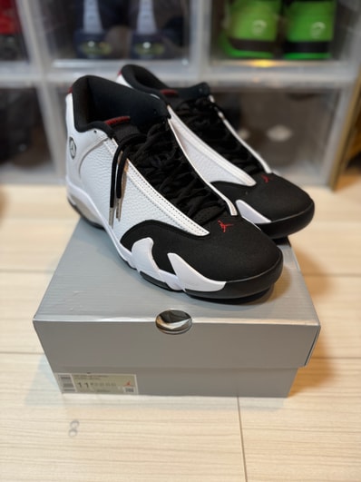 Nike Air Jordan 14 Retro "Black Toe"