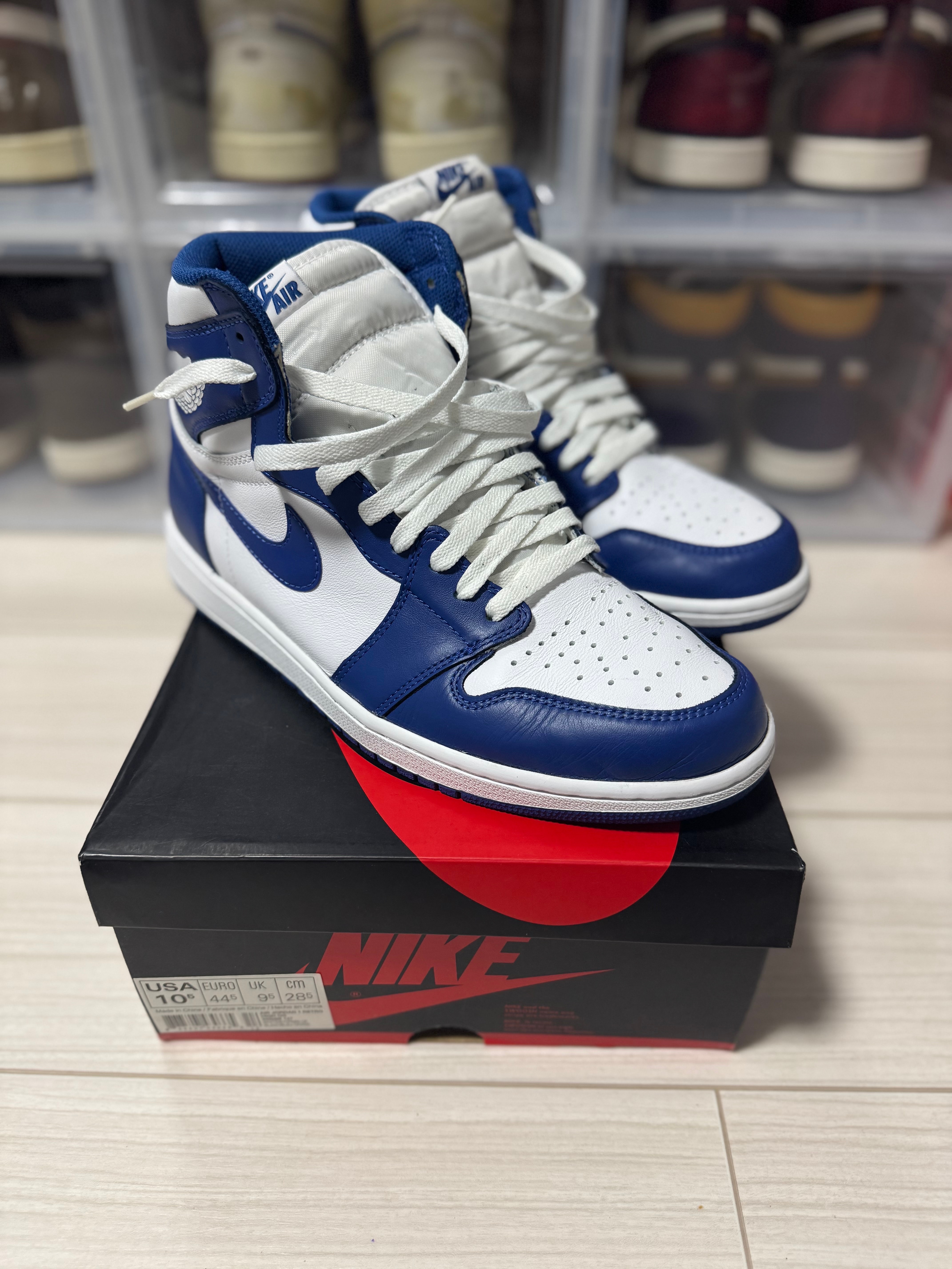 Nike Air Jordan 1 Retro High 