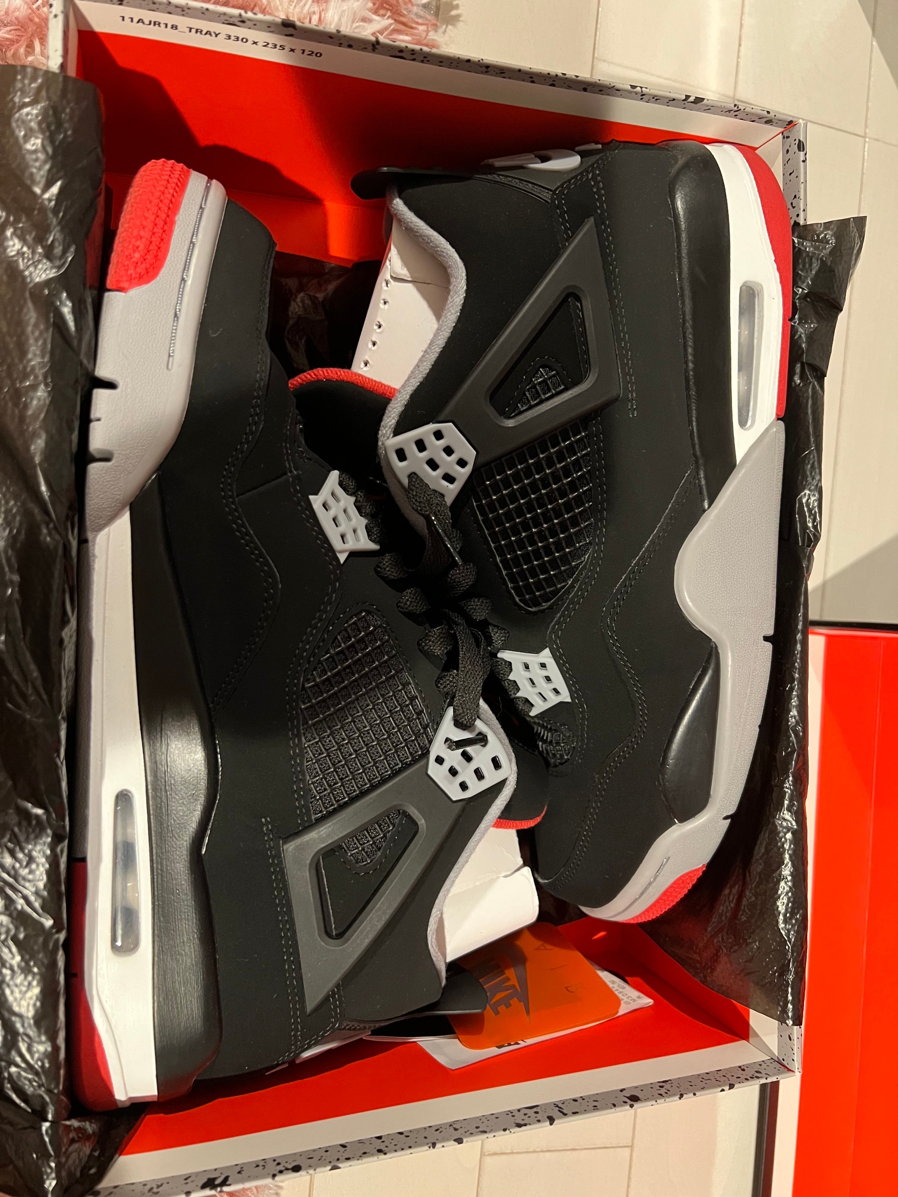 Nike Air Jordan 4 Retro "Bred" (2019)