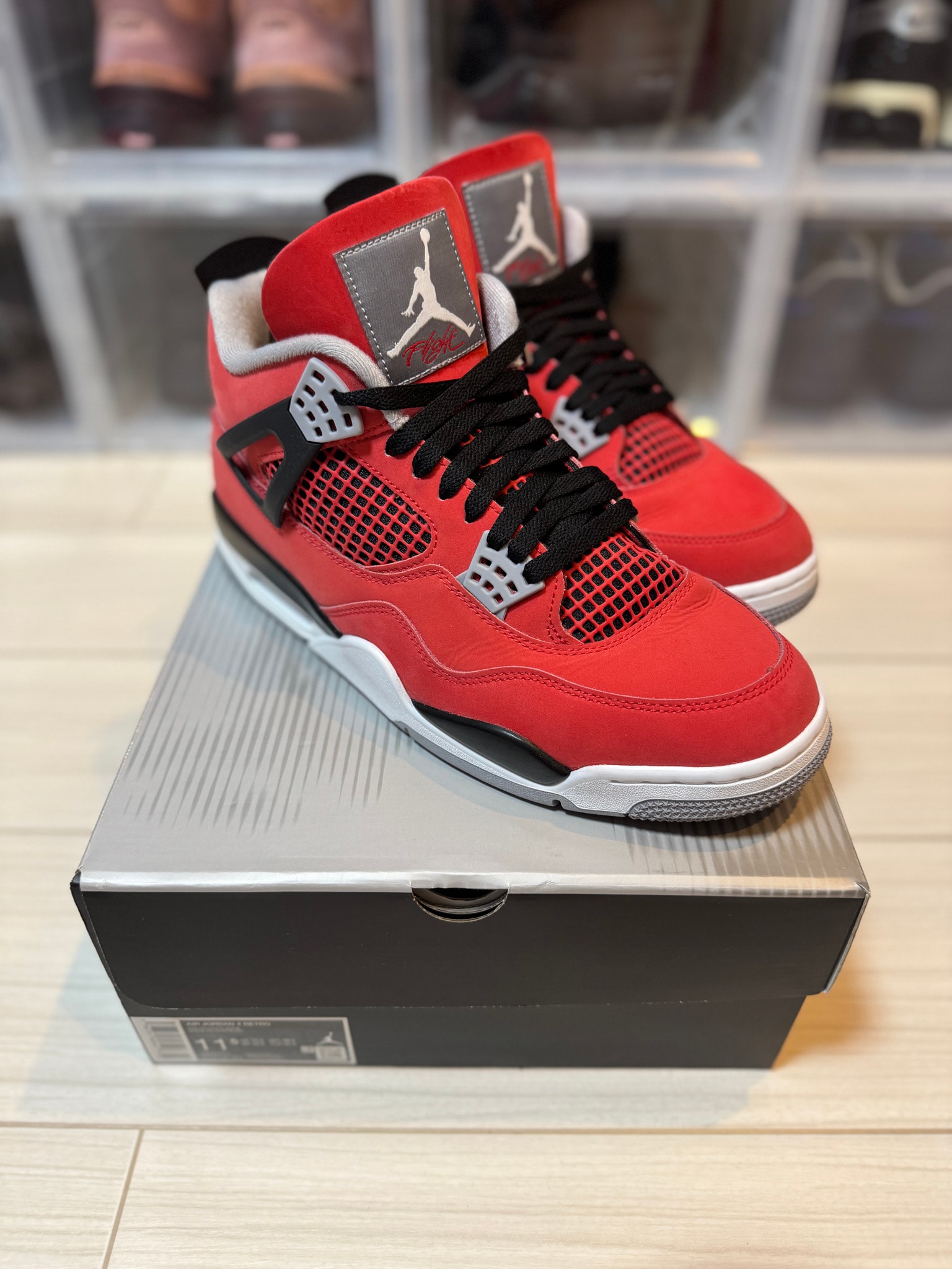 Nike Air Jordan 4 Retro "Toro Bravo" (2026)