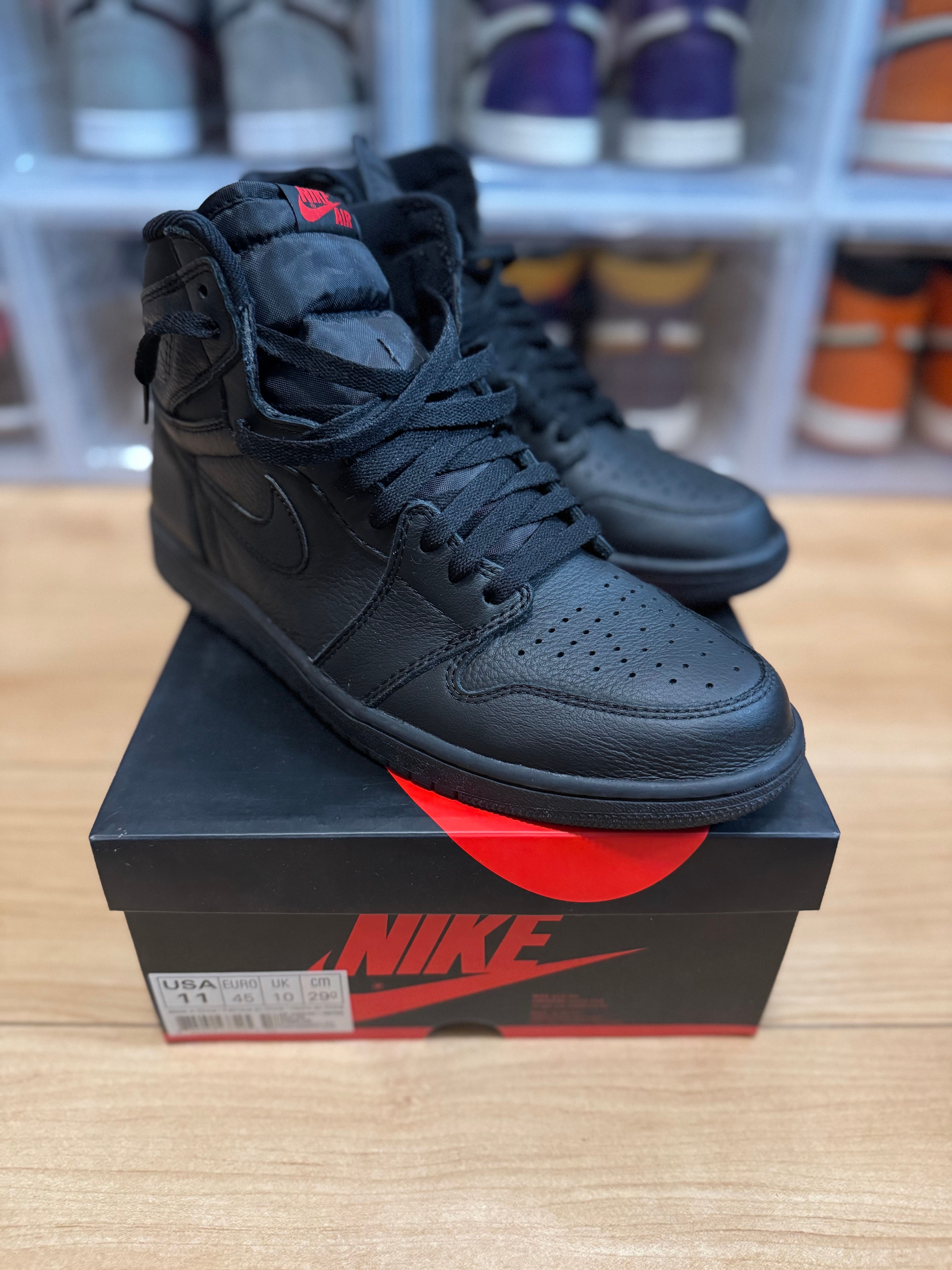 Nike Air Jordan 1 Retro High OG "Black"