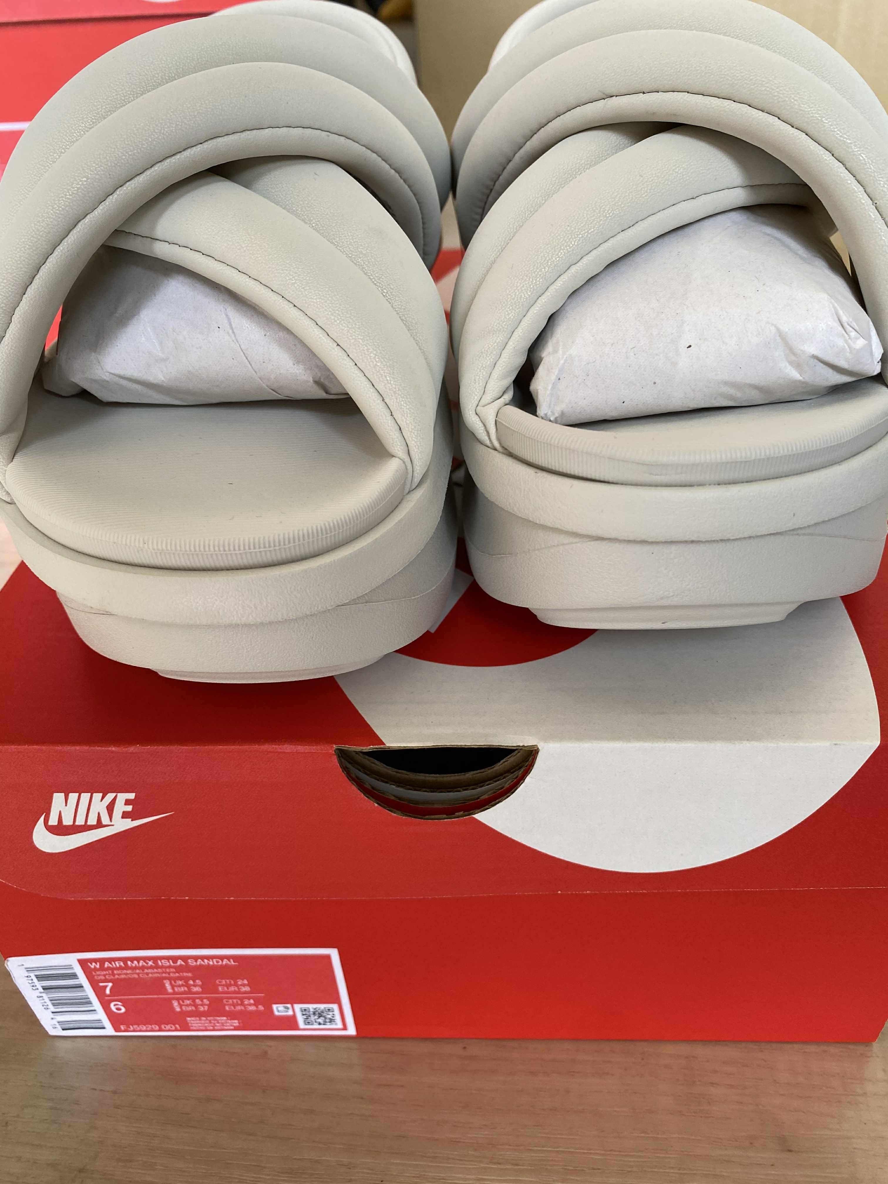 Nike Women's Air Max Isla Sandal "Light Bone/Pure Platinum/Alabaster"